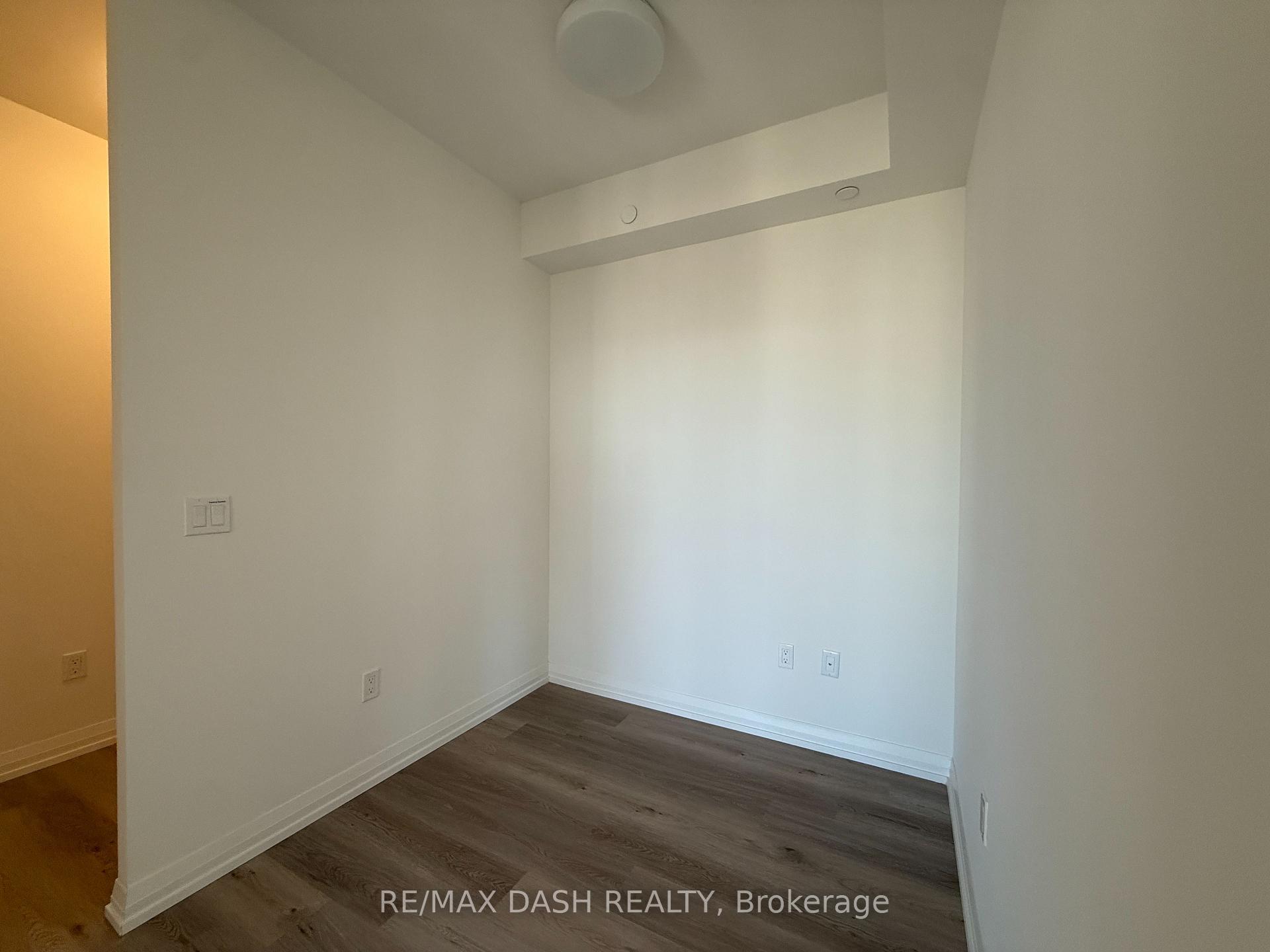 Photo 6 of Unit 2702, 280 Dundas Street W, Toronto, Kensington-Chinatown — HOMEH