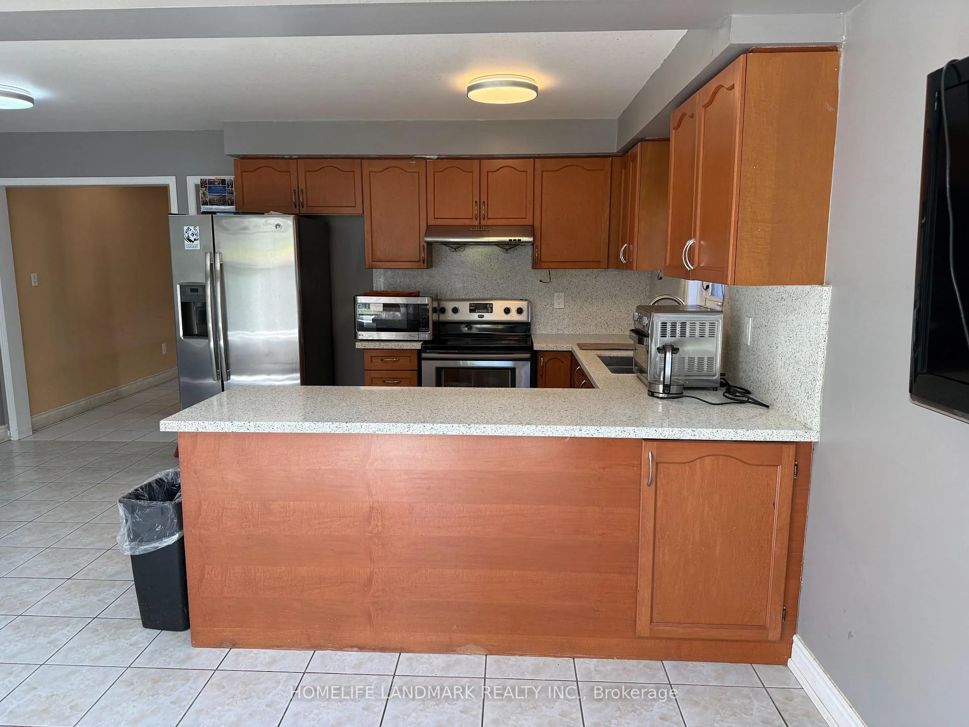 Photo 4 of 72 Charles Brown Road, Markham, Cedarwood — HOMEH