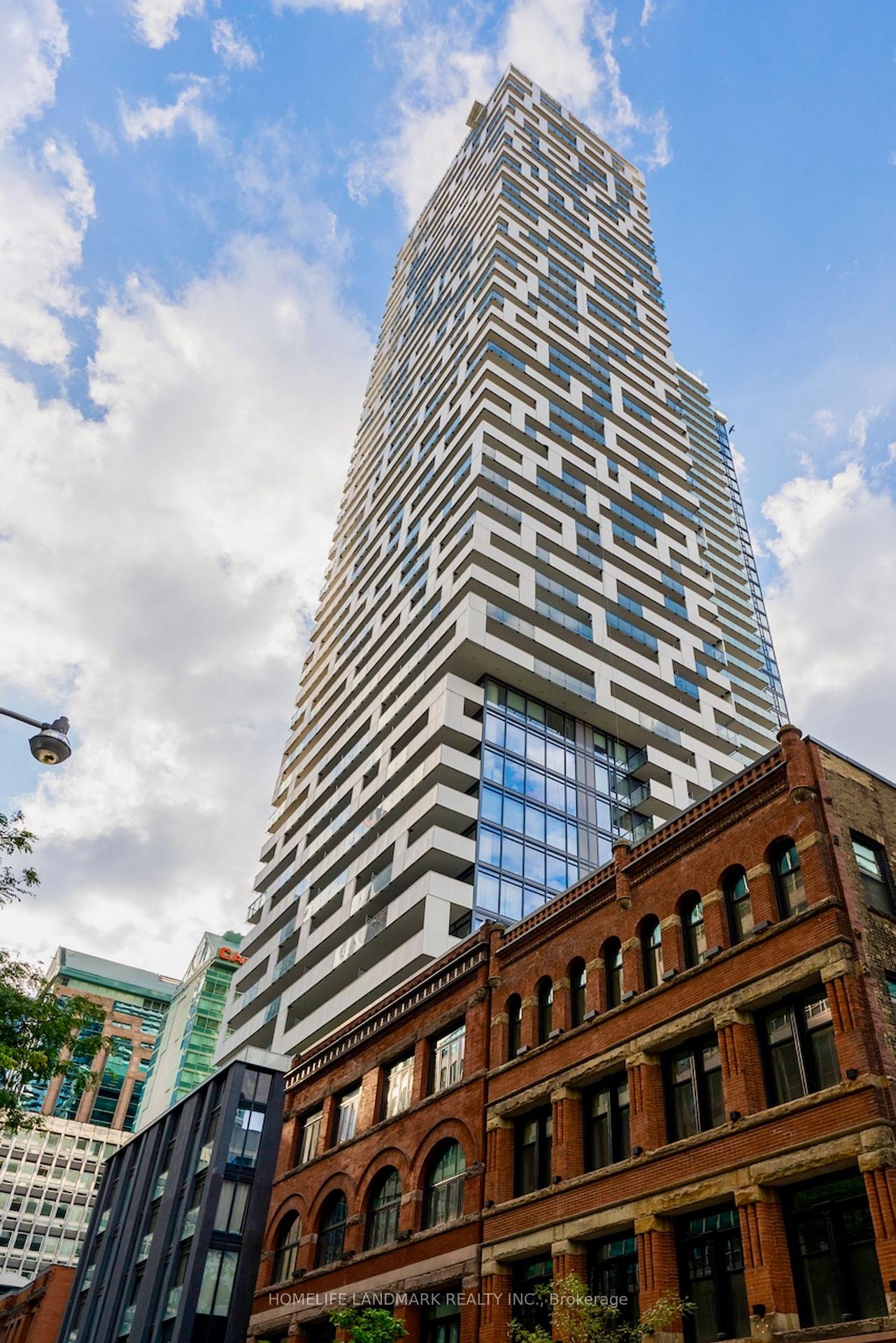 Photo of Unit 3905, 20 Lombard Street
