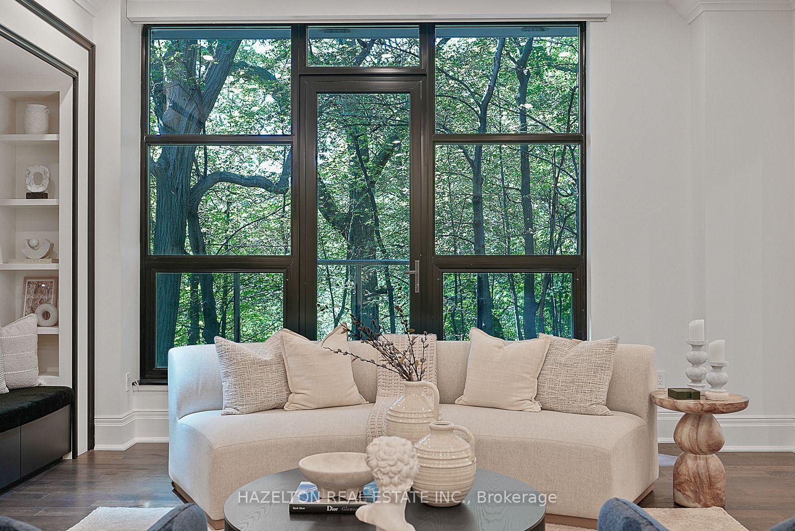 Photo 4 of Unit 303, 200 Russell Hill Road, Toronto, Casa Loma — HOMEH