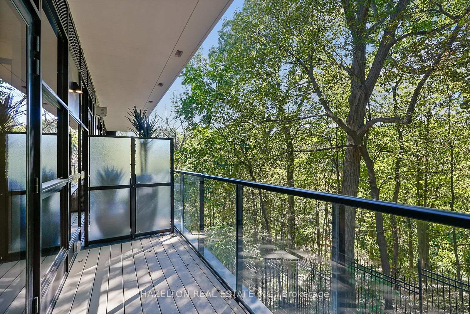 Photo 31 of Unit 303, 200 Russell Hill Road, Toronto, Casa Loma — HOMEH