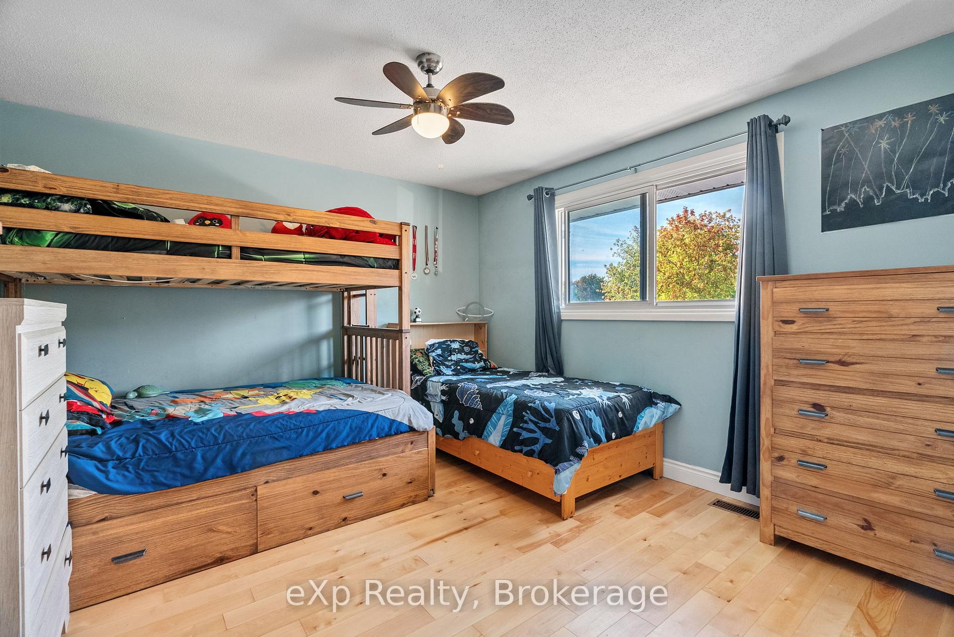 Photo 12 of 286 Dufferin Street, Stratford — HOMEH