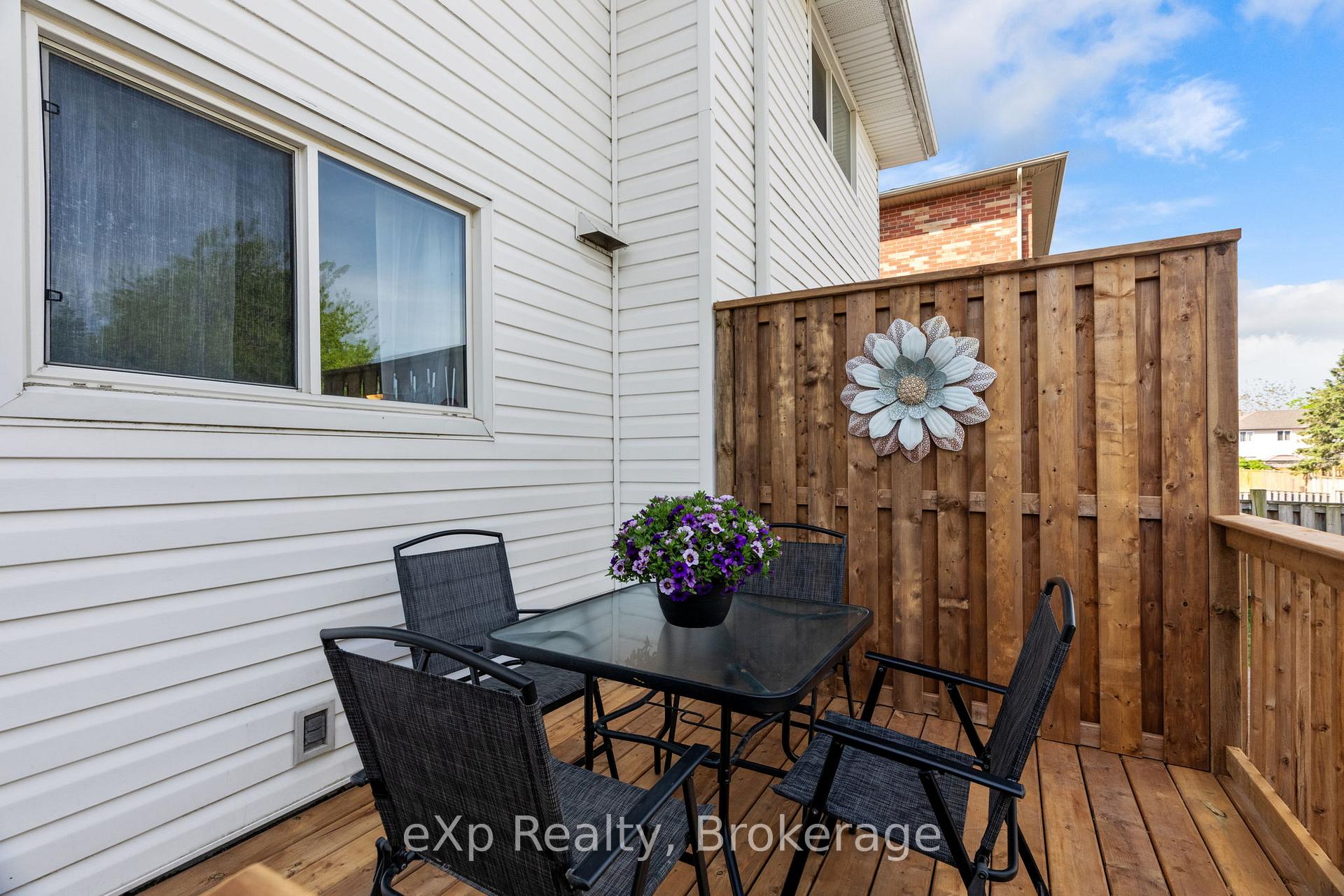 Photo 24 of 286 Dufferin Street, Stratford — HOMEH