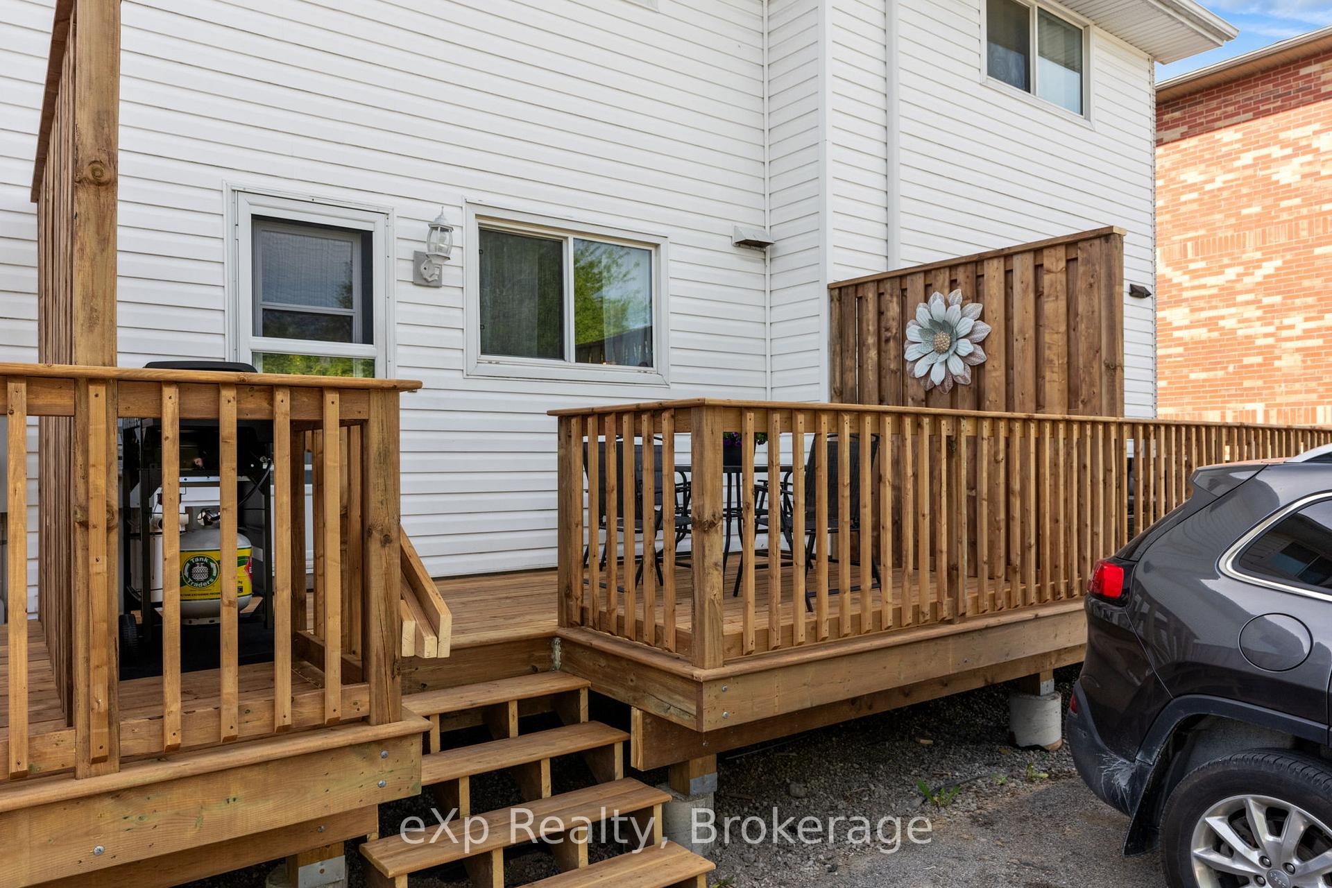 Photo 25 of 286 Dufferin Street, Stratford — HOMEH