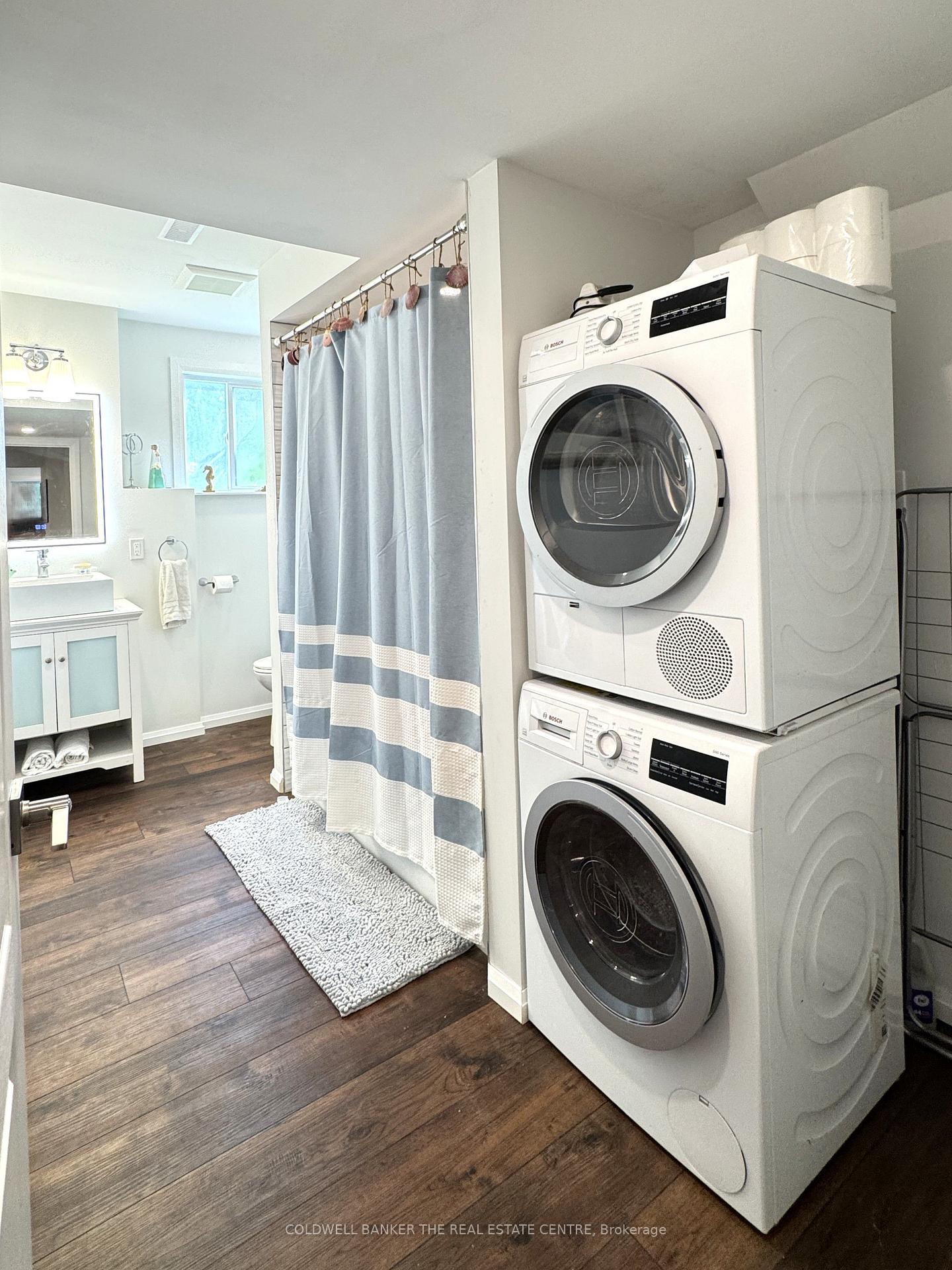 Photo 31 of 44 Iris Drive, Wasaga Beach — HOMEH