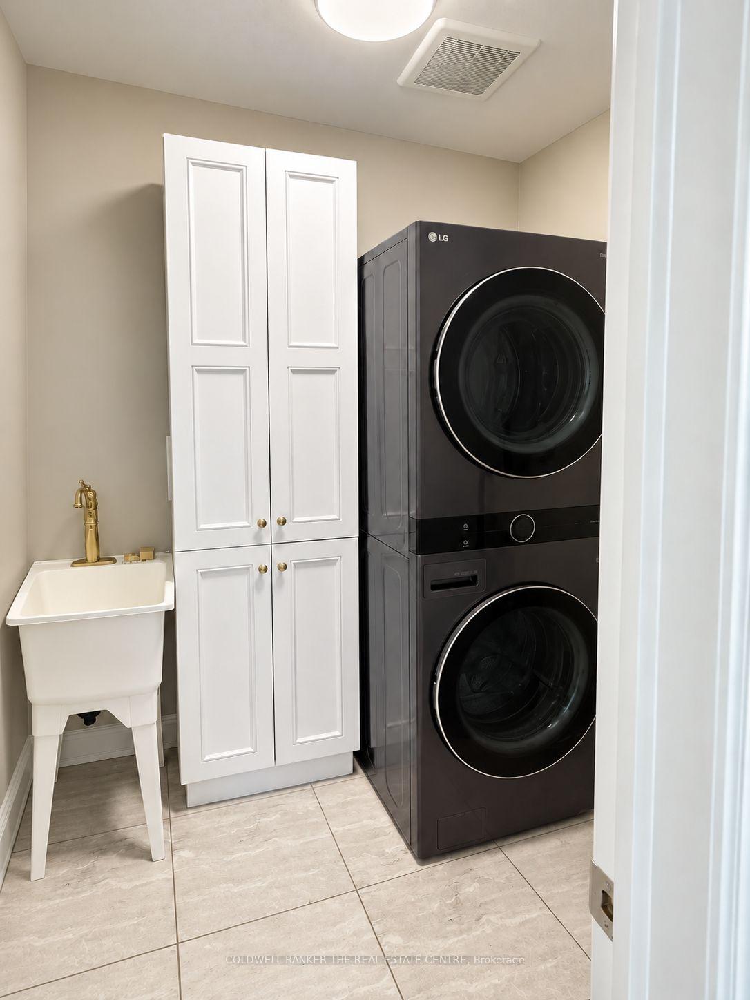 Photo 23 of 44 Iris Drive, Wasaga Beach — HOMEH