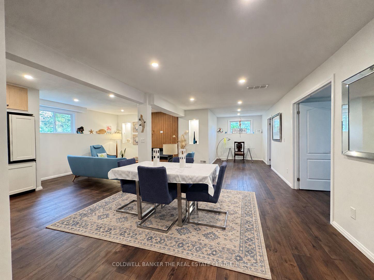 Photo 24 of 44 Iris Drive, Wasaga Beach — HOMEH