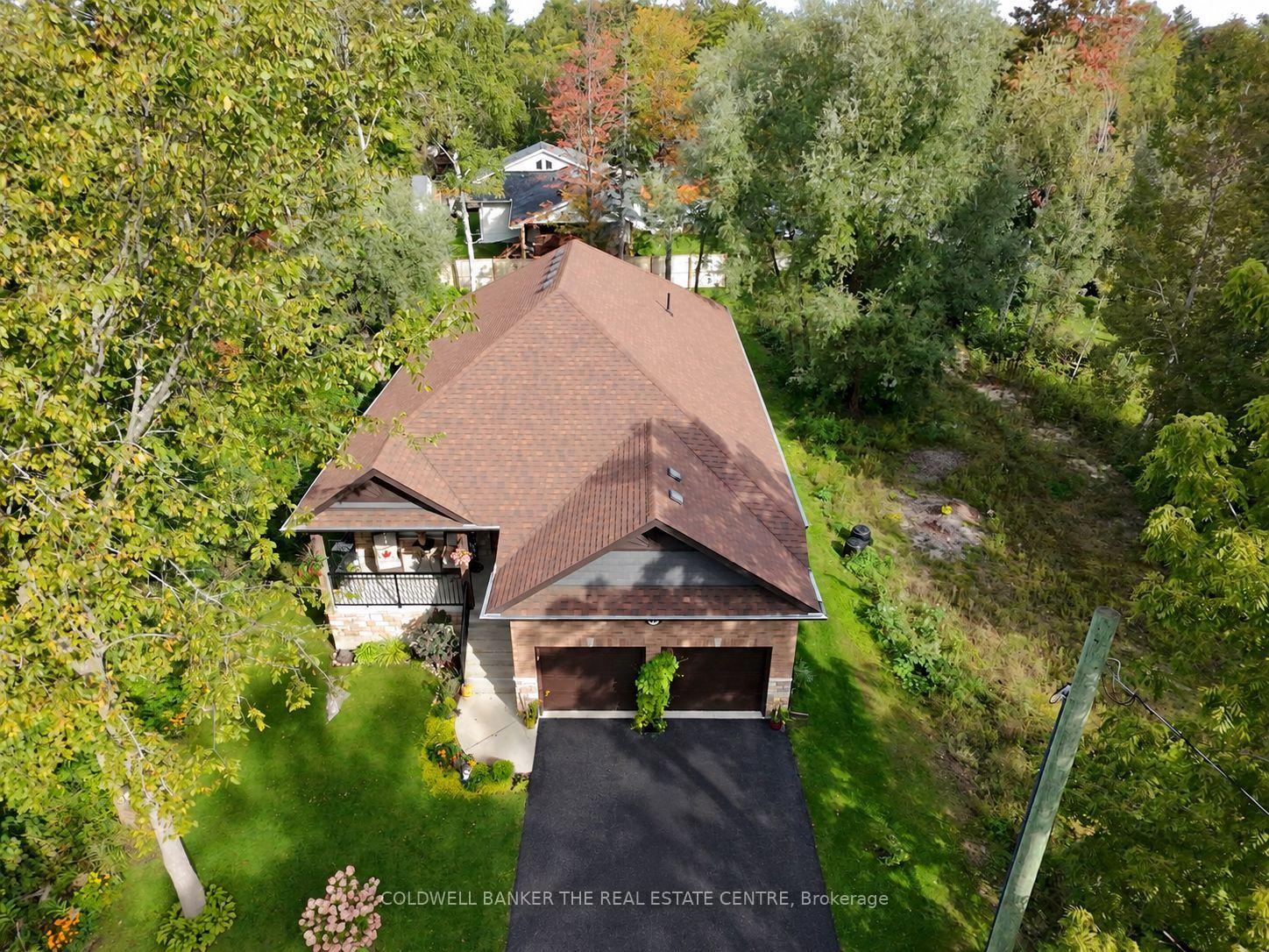 Photo 42 of 44 Iris Drive, Wasaga Beach — HOMEH