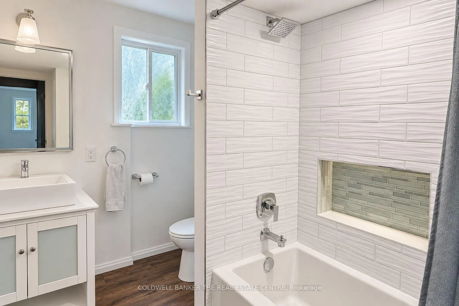Photo 32 of 44 Iris Drive, Wasaga Beach — HOMEH