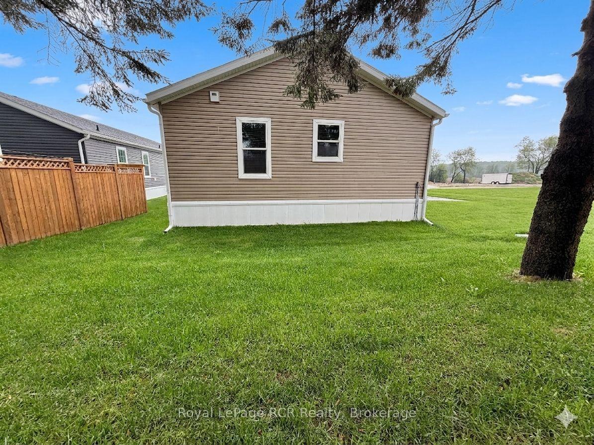 Photo 7 of 210 Spruce Drive, West Grey — HOMEH