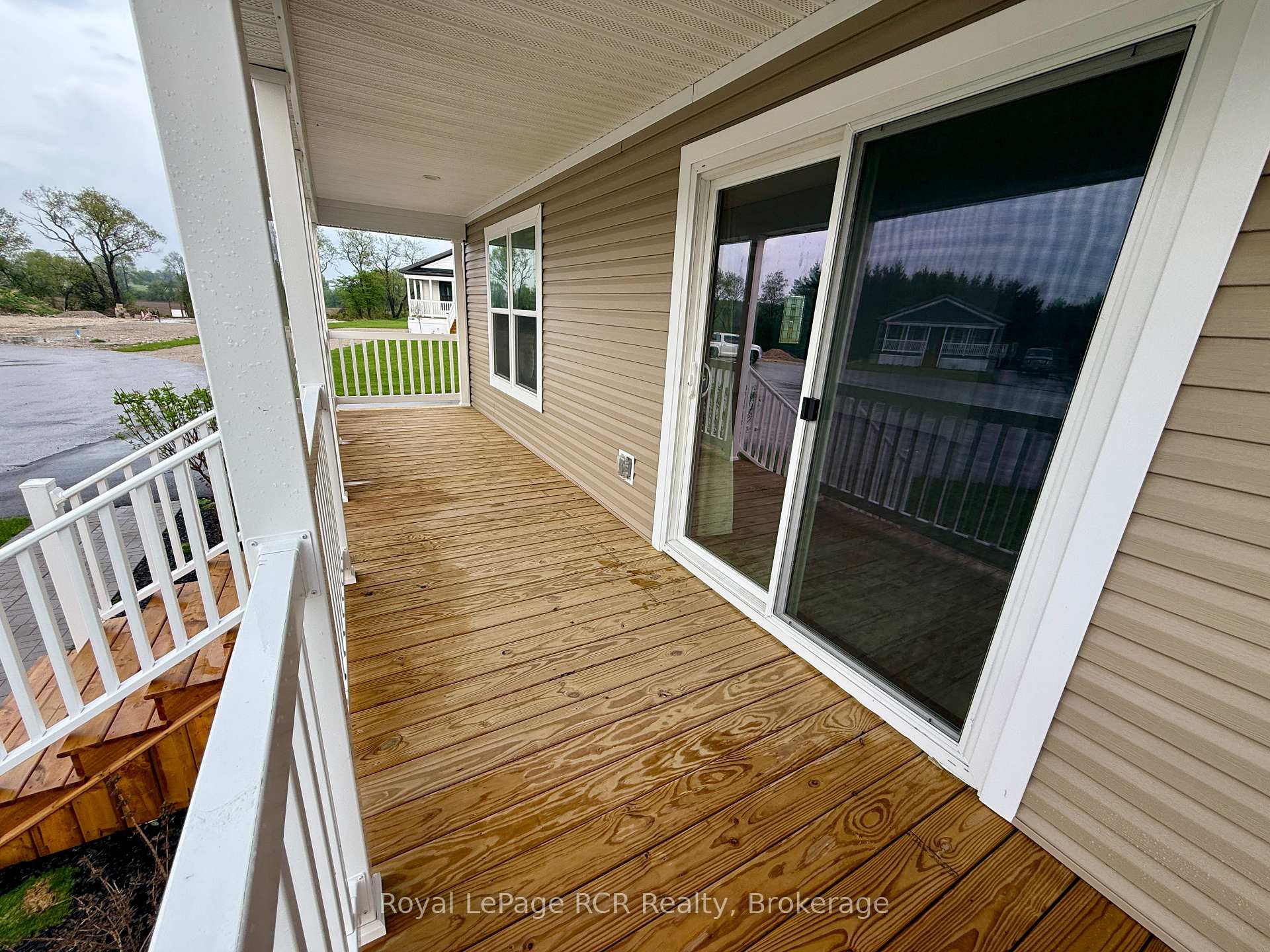 Photo 11 of 210 Spruce Drive, West Grey — HOMEH