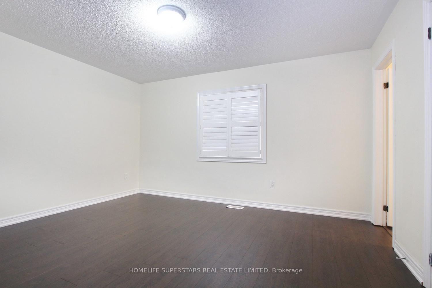 Photo 38 of 32 Speedwell Street, Brampton, Credit Valley — HOMEH