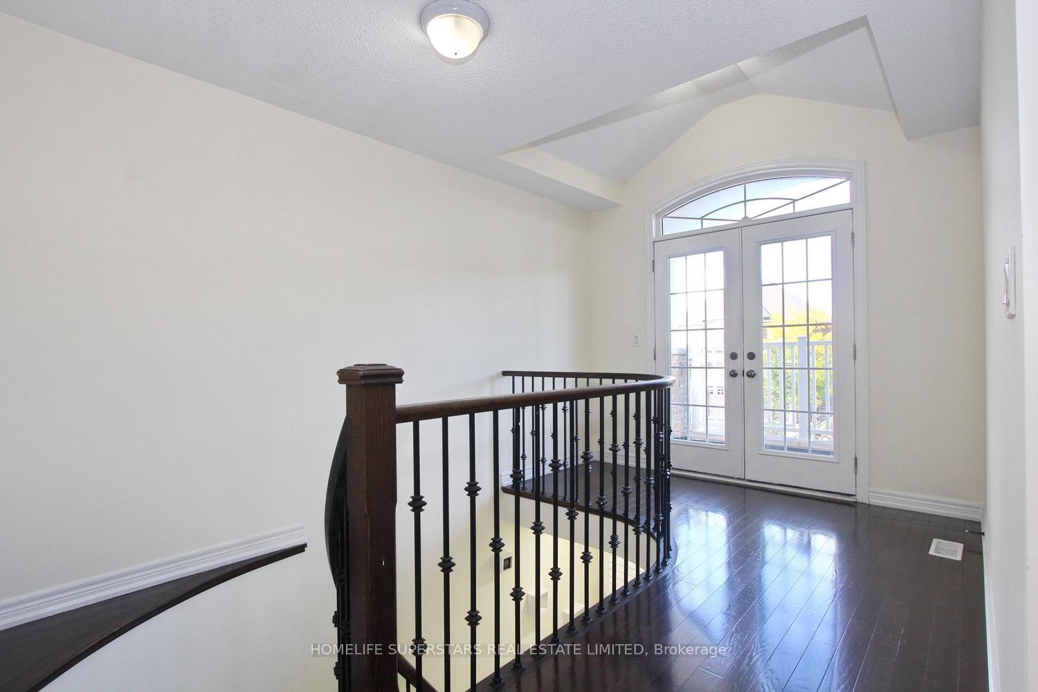 Photo 50 of 32 Speedwell Street, Brampton, Credit Valley — HOMEH