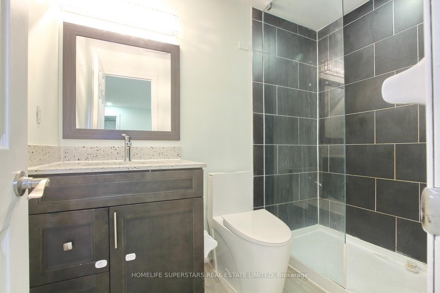 Photo 61 of 32 Speedwell Street, Brampton, Credit Valley — HOMEH