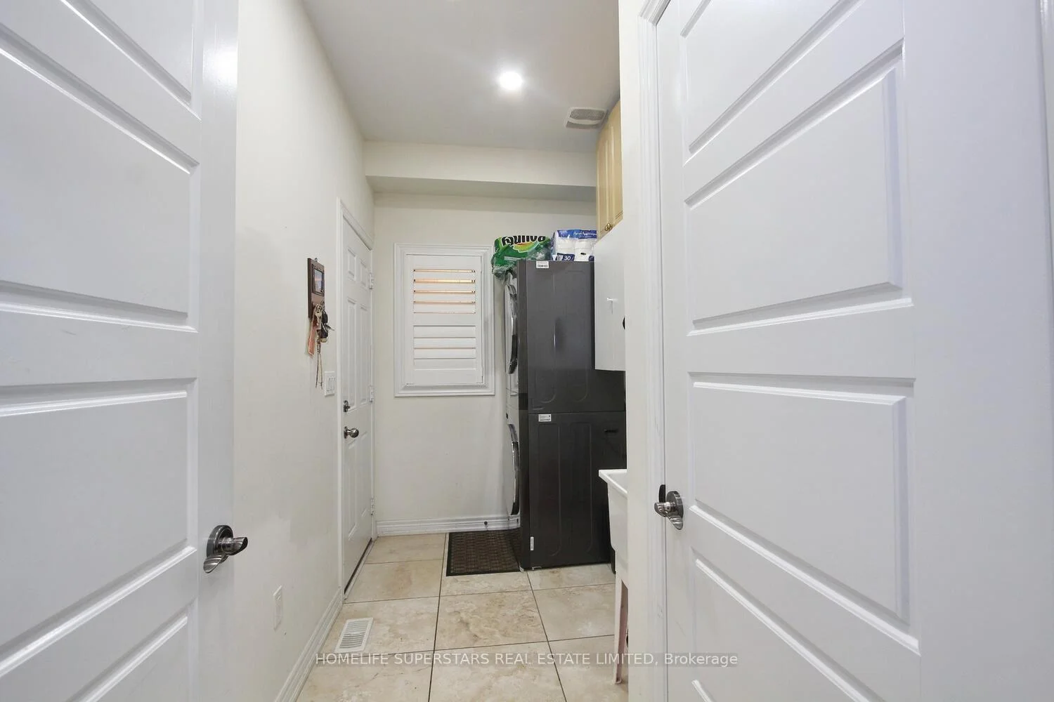 Photo 14 of 32 Speedwell Street, Brampton, Credit Valley — HOMEH