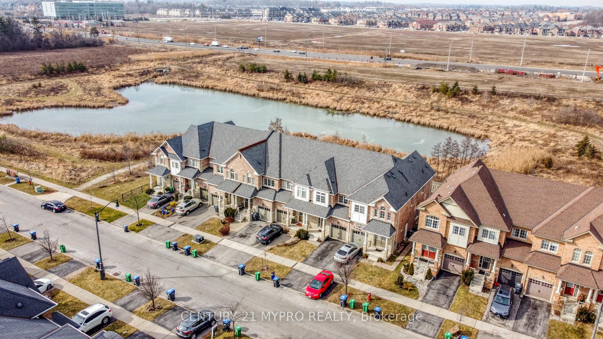 Photo 3 of 36 Coastline Drive, Brampton, Bram West — HOMEH