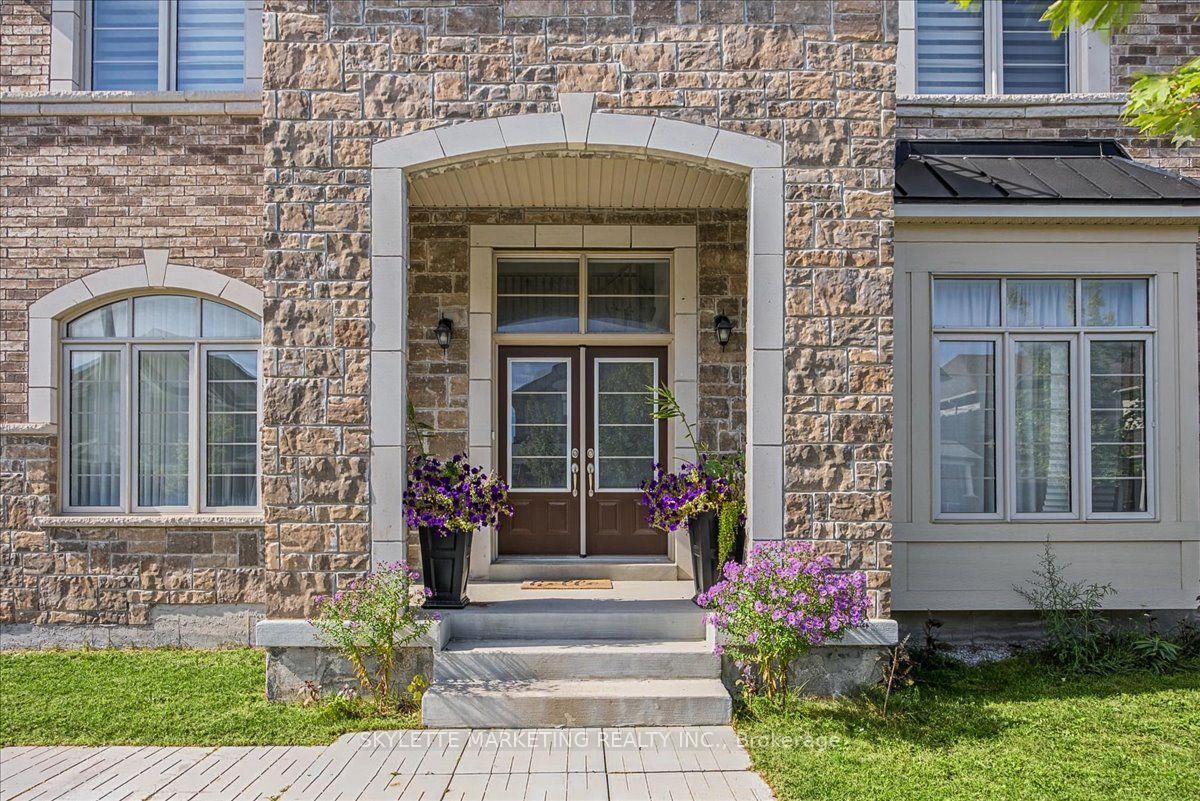 Photo 29 of 1 Cranley Road, East Gwillimbury, Sharon — HOMEH