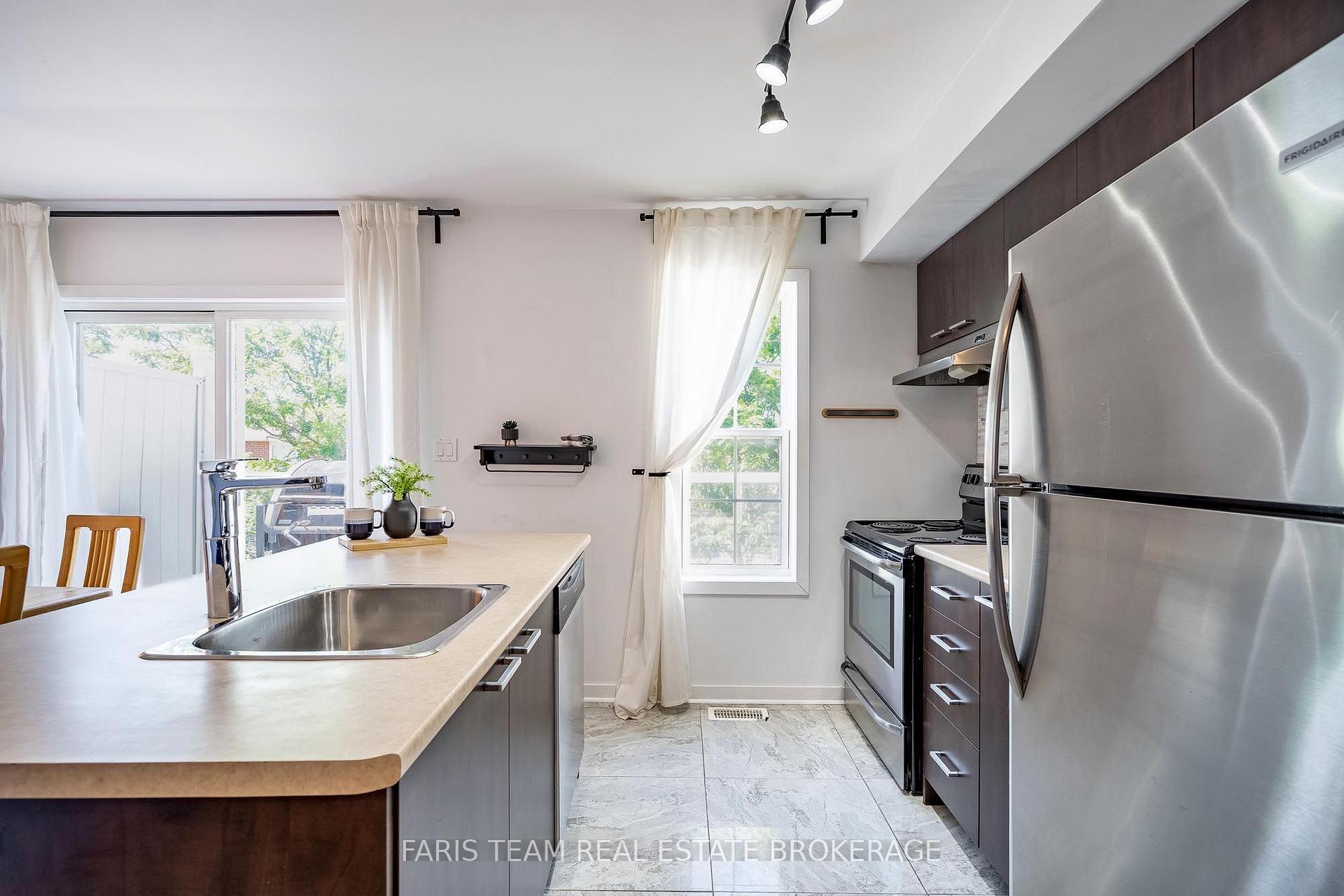 Photo 6 of Unit 26, 91 Coughlin Road, Barrie, Holly — HOMEH