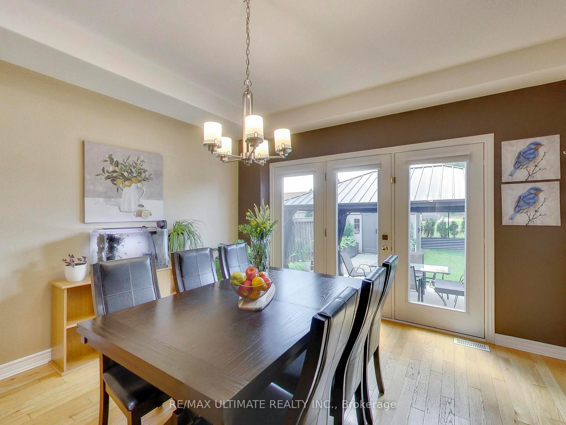 Photo 8 of 152 Gray Avenue, New Tecumseth, Alliston — HOMEH