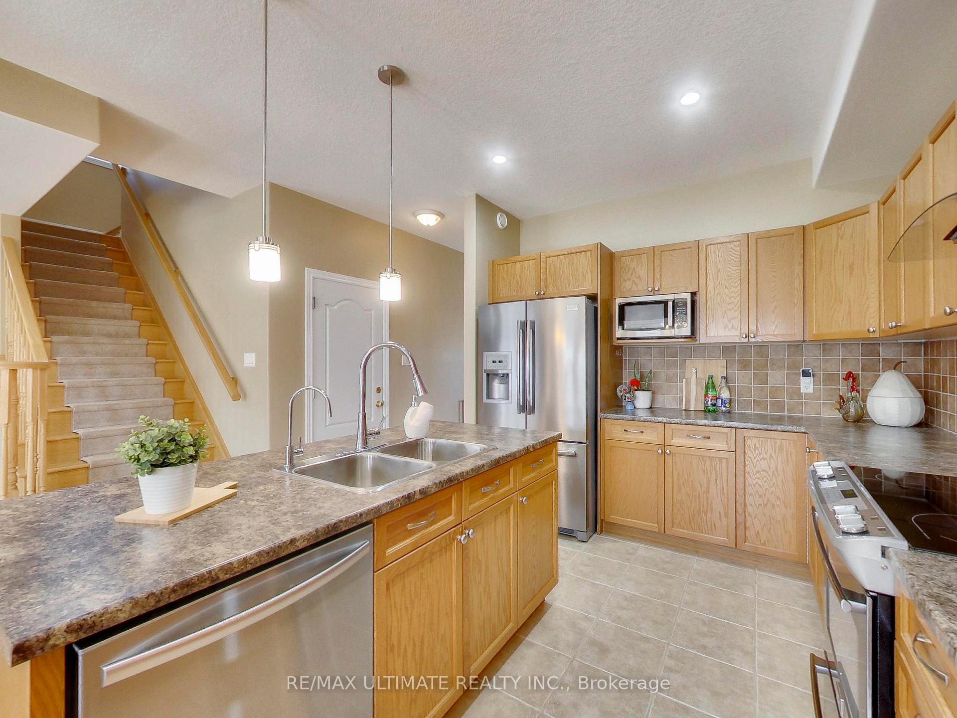 Photo 12 of 152 Gray Avenue, New Tecumseth, Alliston — HOMEH
