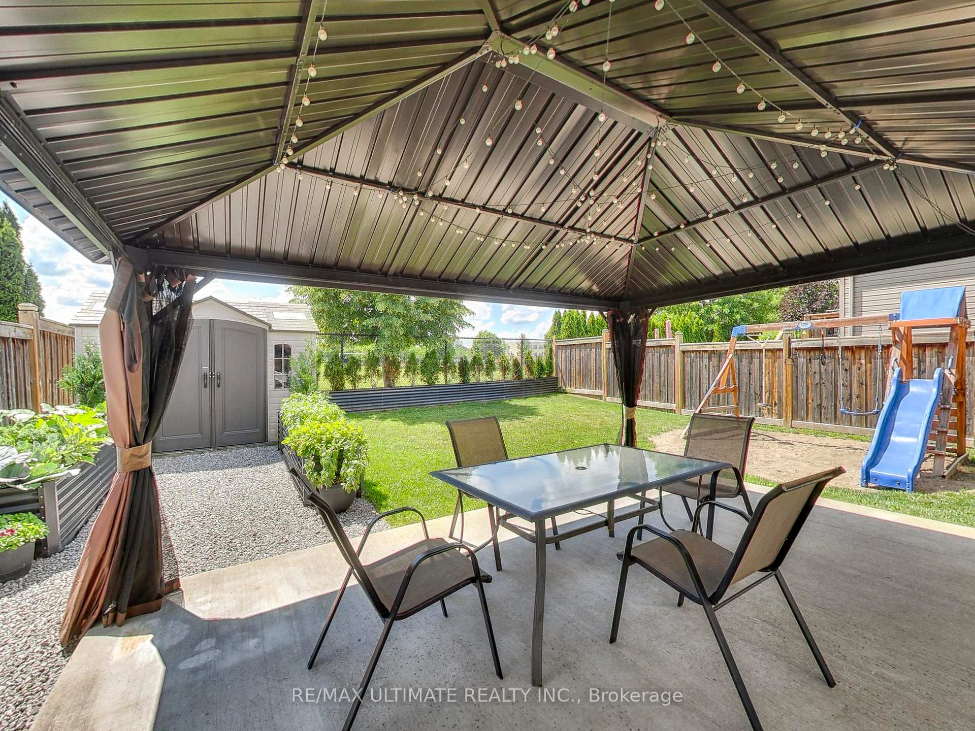 Photo 40 of 152 Gray Avenue, New Tecumseth, Alliston — HOMEH