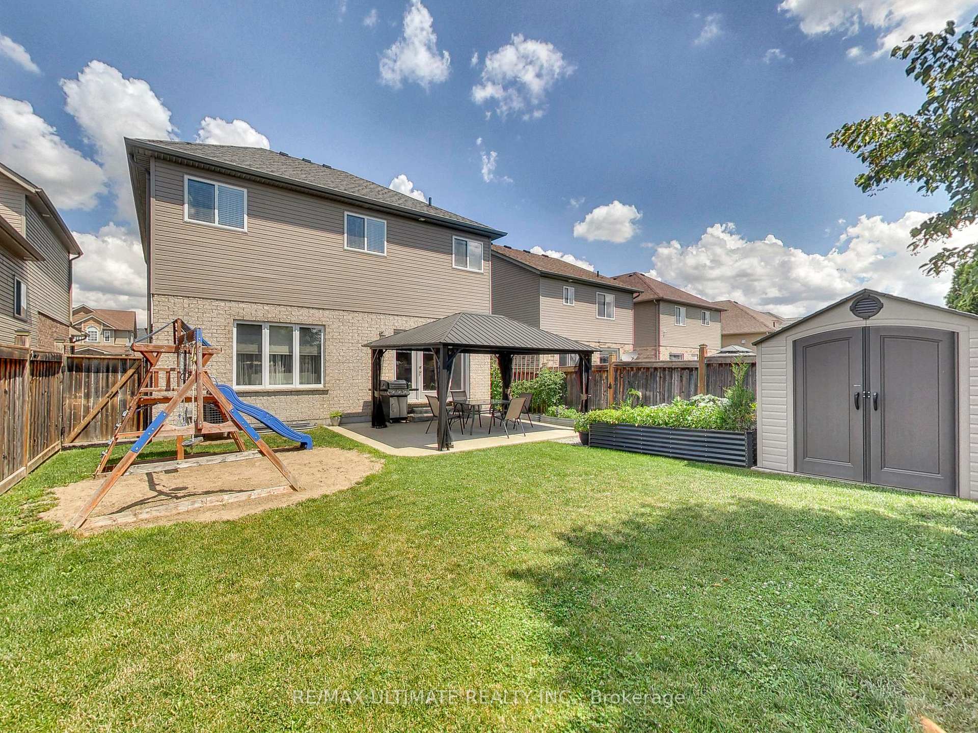 Photo 42 of 152 Gray Avenue, New Tecumseth, Alliston — HOMEH
