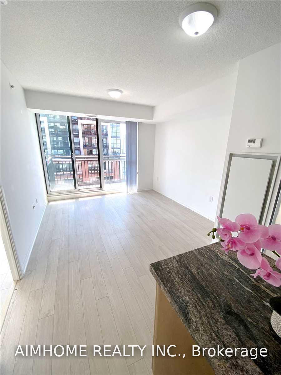 Photo 16 of Unit 1010, 3091 Dufferin Street, North York, Yorkdale-Glen Park — HOMEH