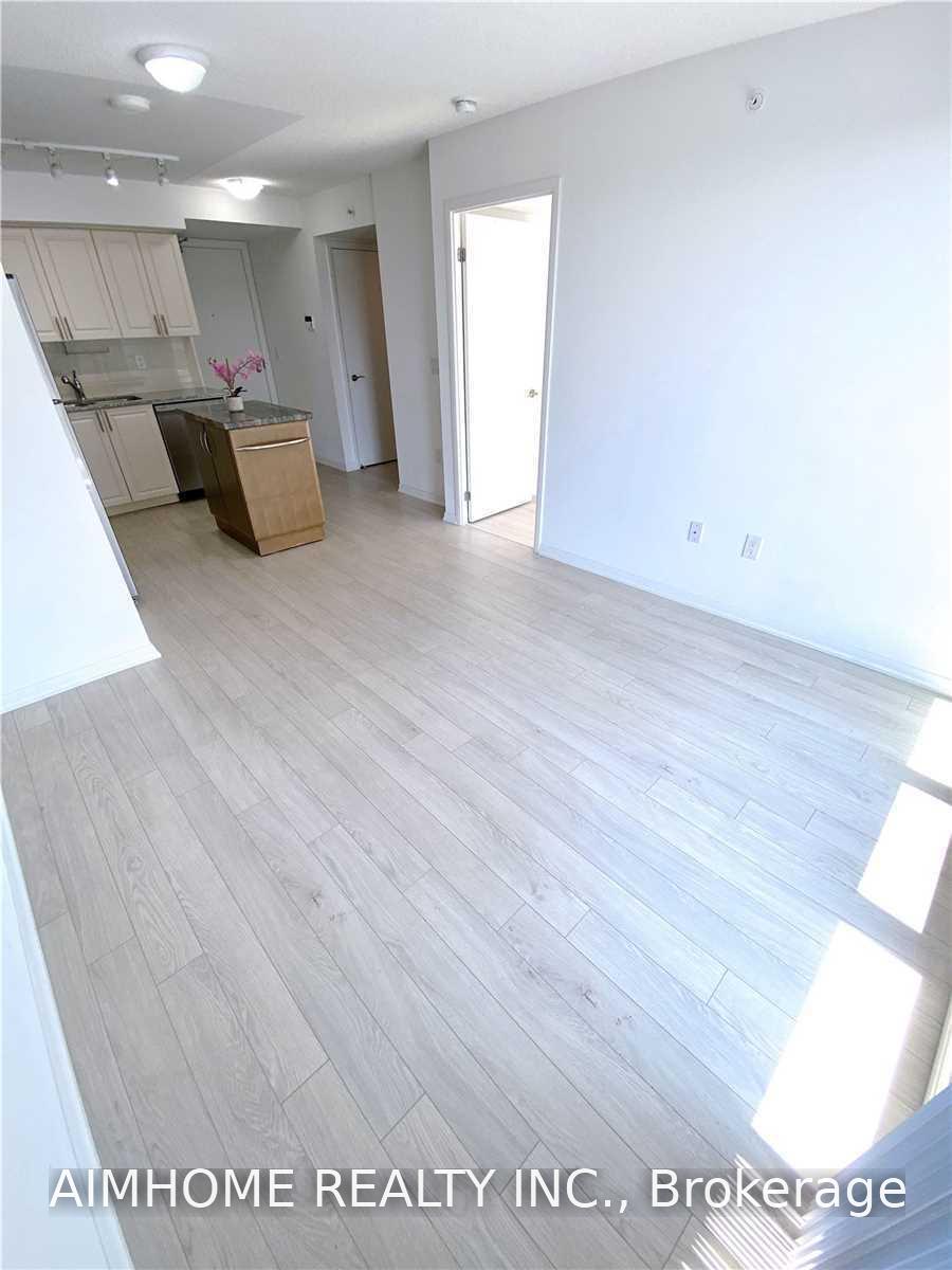 Photo 12 of Unit 1010, 3091 Dufferin Street, North York, Yorkdale-Glen Park — HOMEH