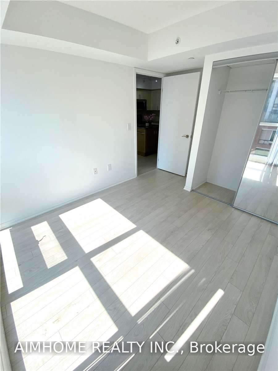 Photo 33 of Unit 1010, 3091 Dufferin Street, North York, Yorkdale-Glen Park — HOMEH