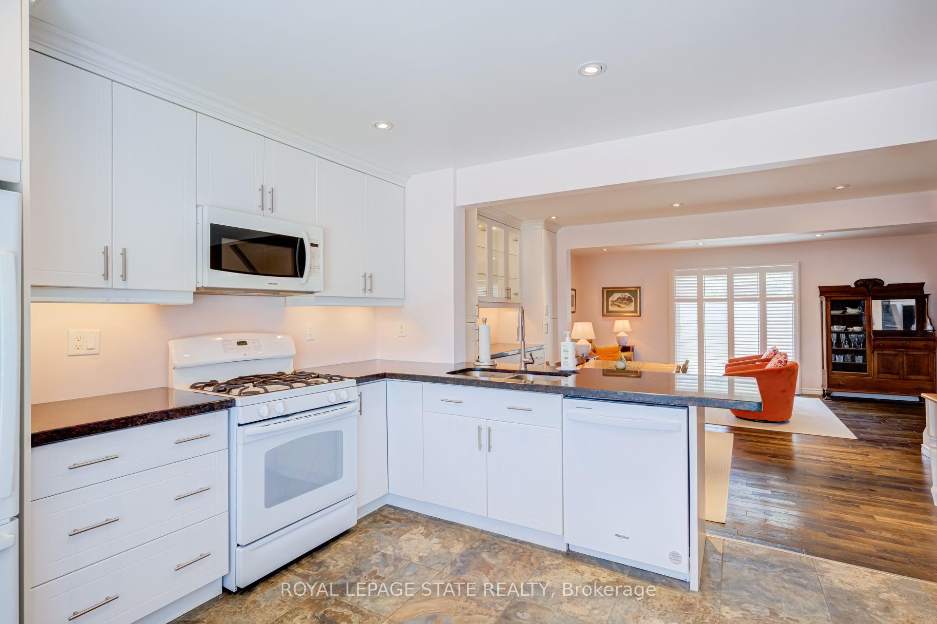 Photo 11 of Unit 34, 1301 Upper Gage Avenue, Hamilton, Quinndale — HOMEH