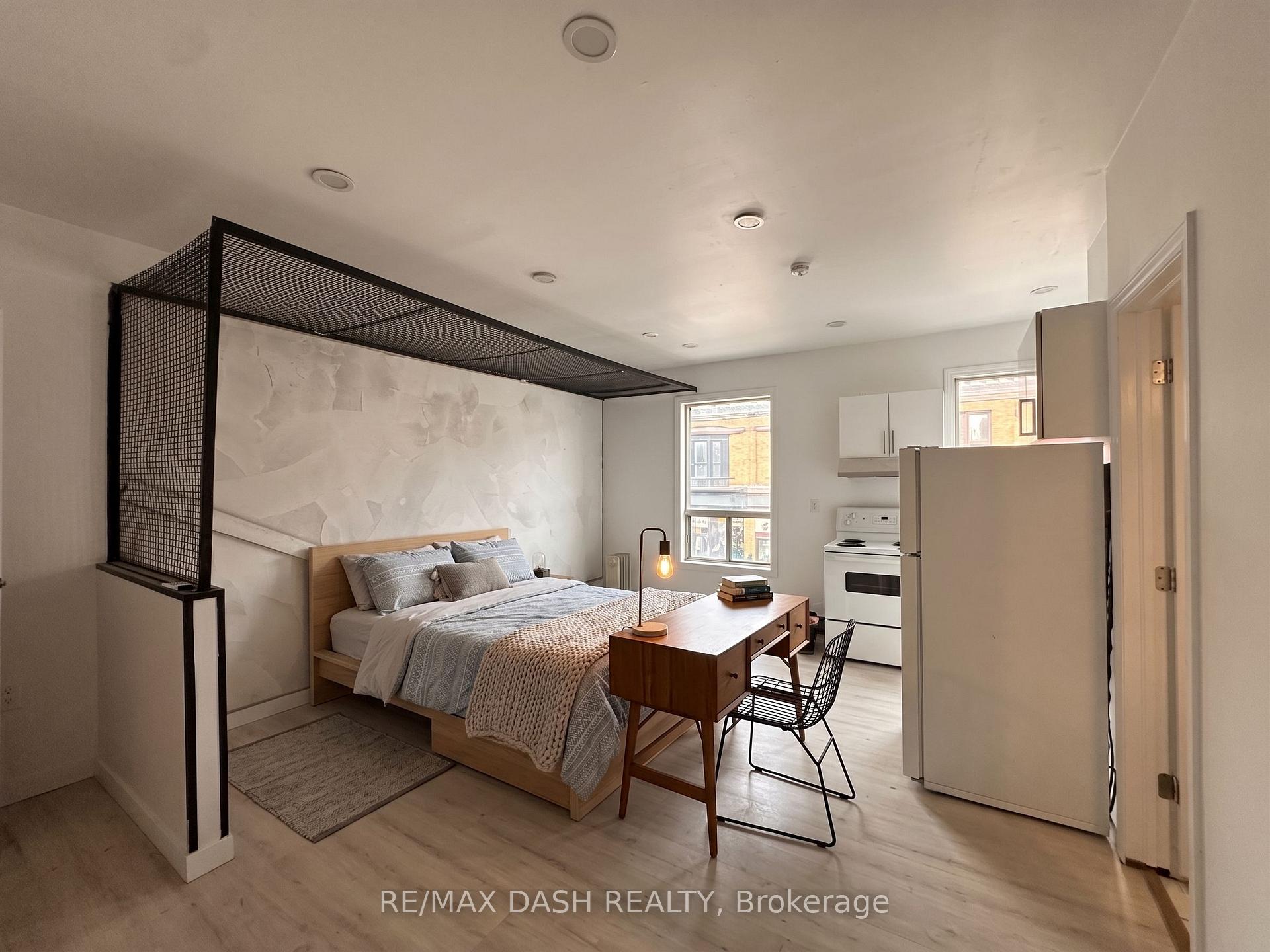 Photo of Unit 1, 1303 Bloor Street W