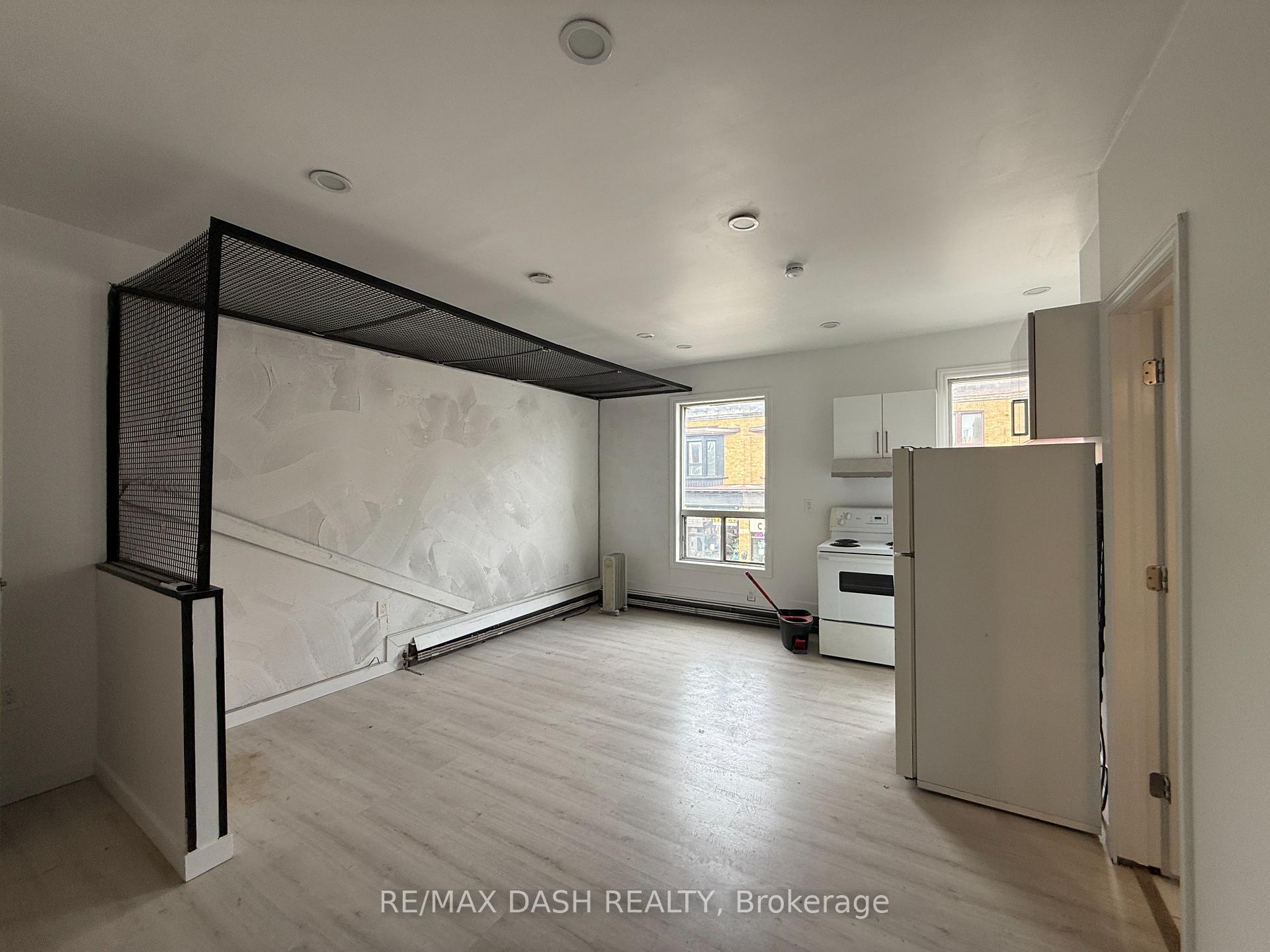 Photo 2 of Unit 1, 1303 Bloor Street W, Toronto, Dufferin Grove — HOMEH