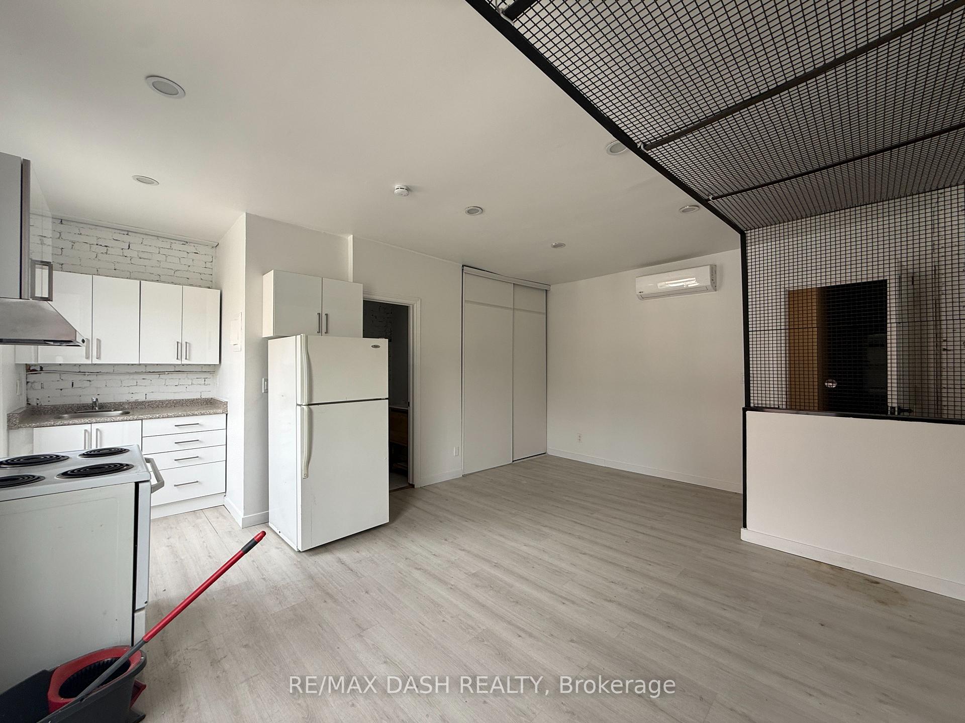 Photo 3 of Unit 1, 1303 Bloor Street W, Toronto, Dufferin Grove — HOMEH