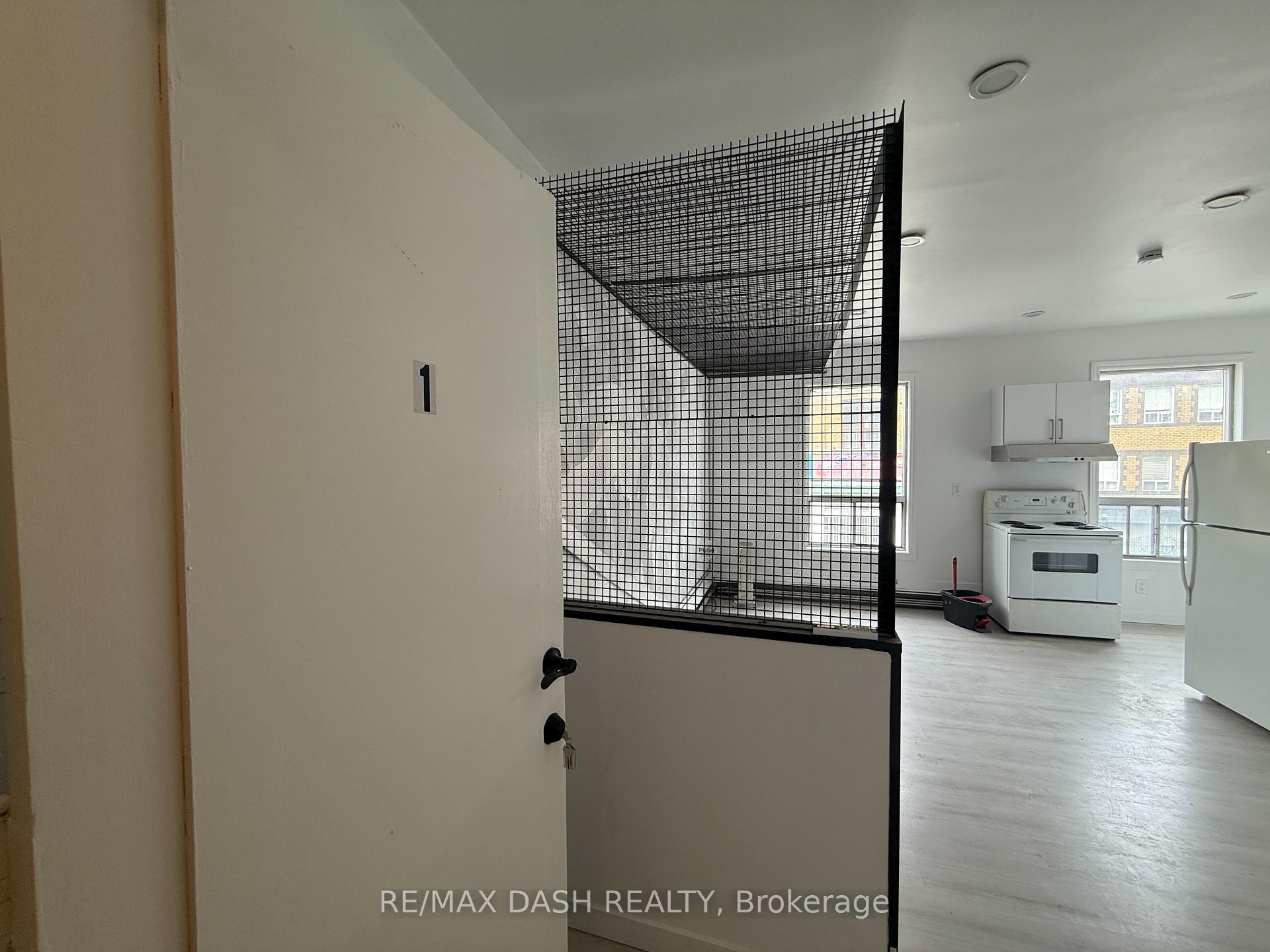 Photo 5 of Unit 1, 1303 Bloor Street W, Toronto, Dufferin Grove — HOMEH