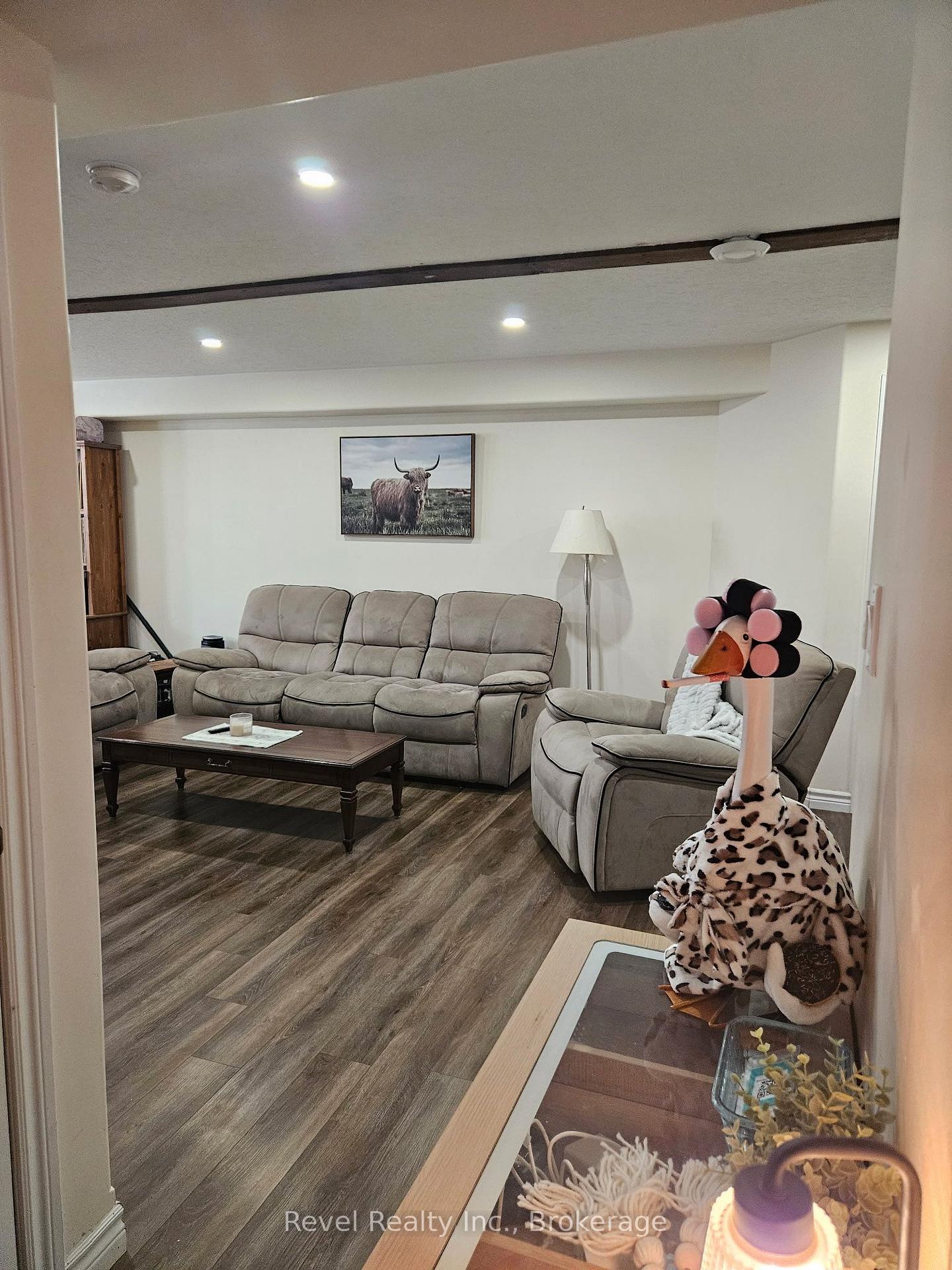 Photo 2 of Unit Lower, 59 Mcgibbon Boulevard, Kawartha Lakes, Lindsay — HOMEH