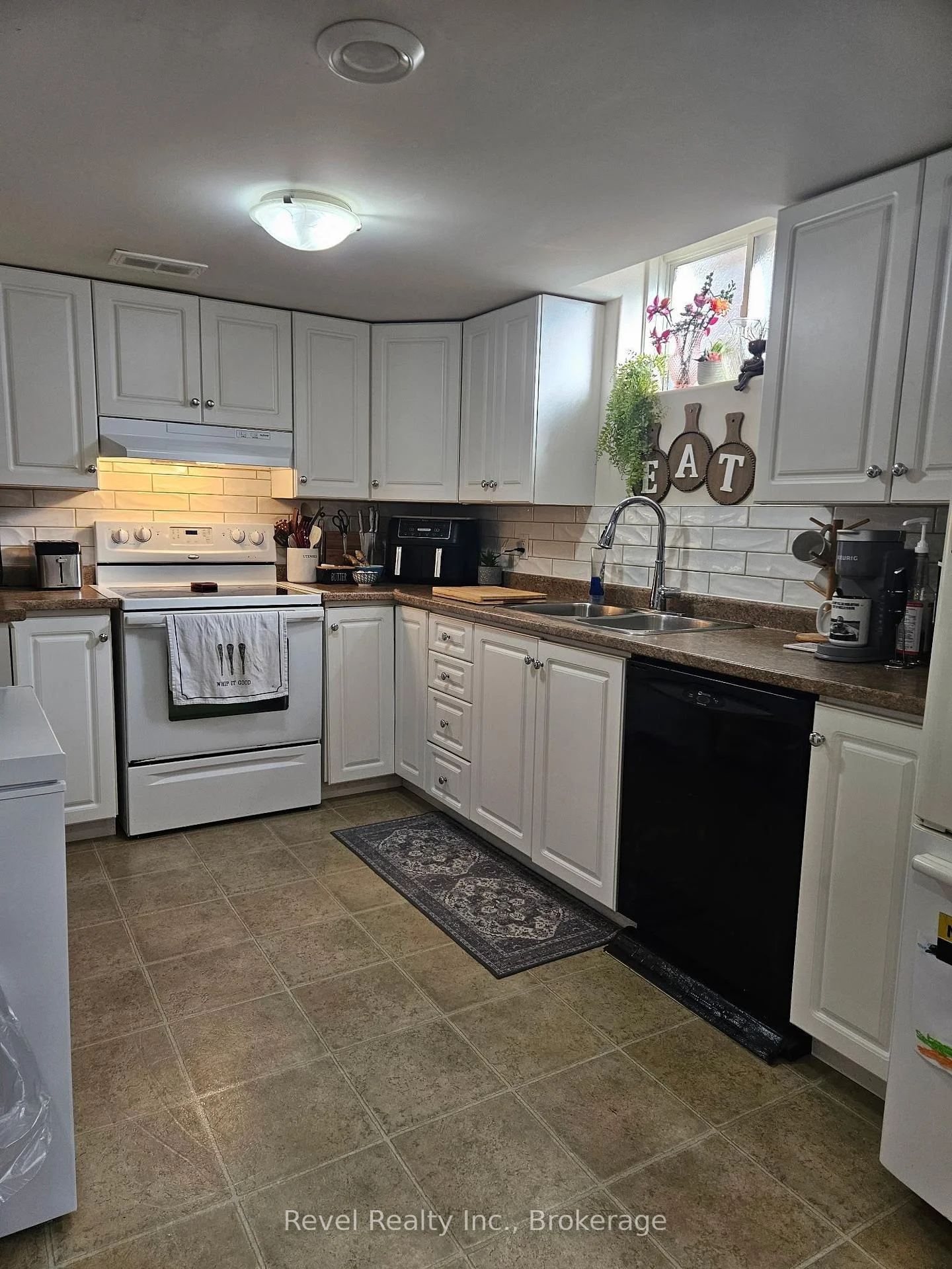 Photo 27 of Unit Lower, 59 Mcgibbon Boulevard, Kawartha Lakes, Lindsay — HOMEH