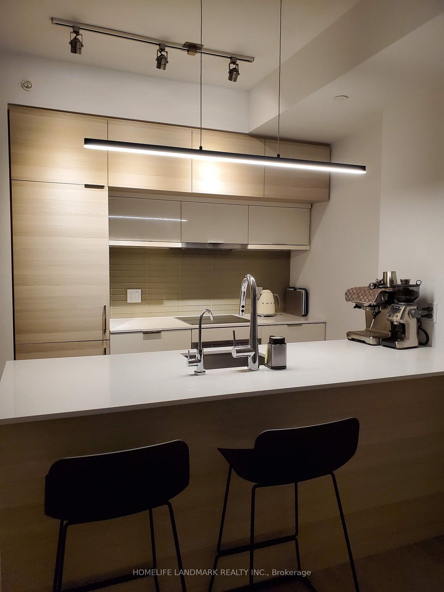 Photo 4 of Unit 3701, 88 Scott Street, Toronto, Church-Yonge Corridor — HOMEH