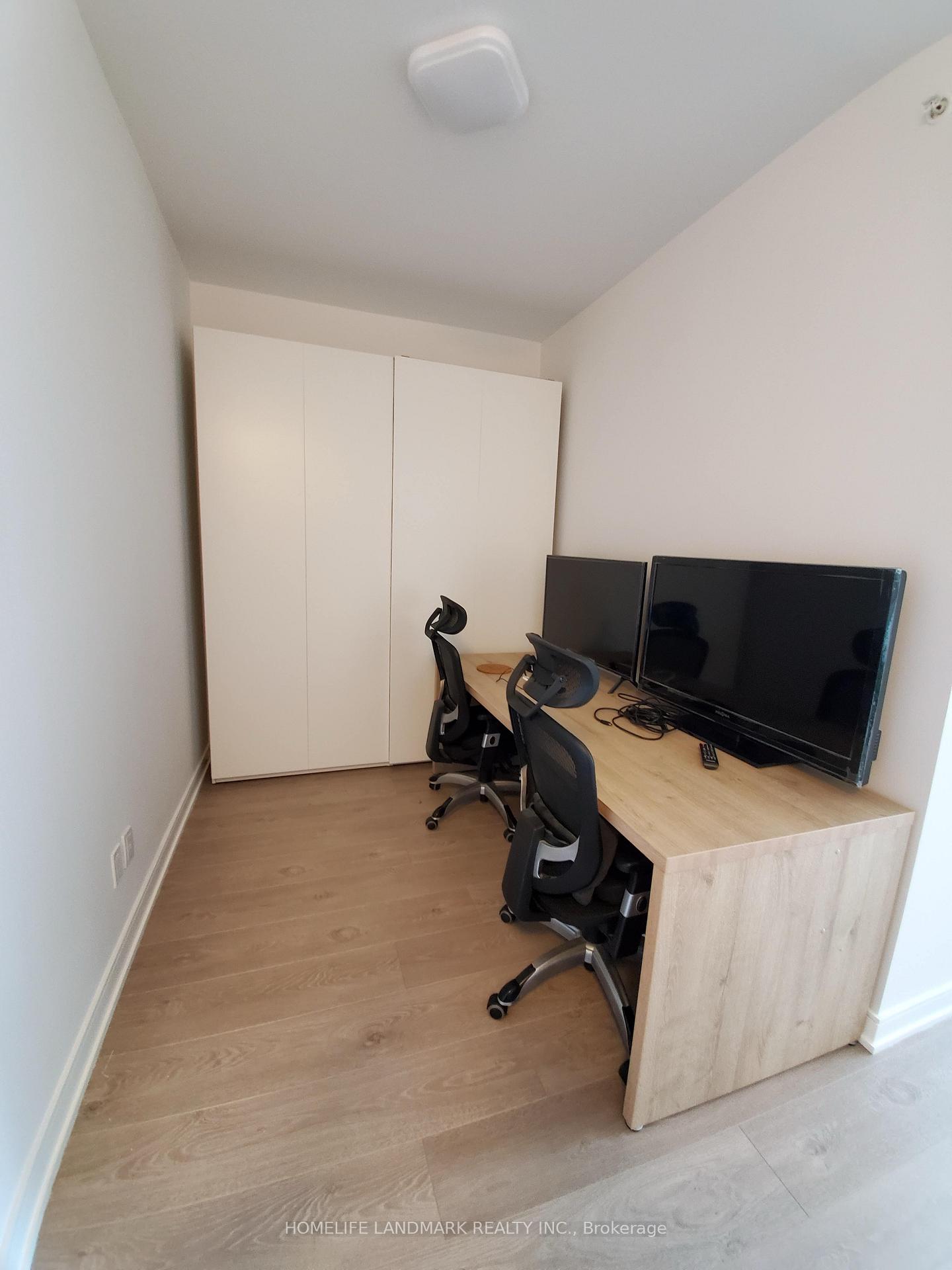 Photo 6 of Unit 3701, 88 Scott Street, Toronto, Church-Yonge Corridor — HOMEH