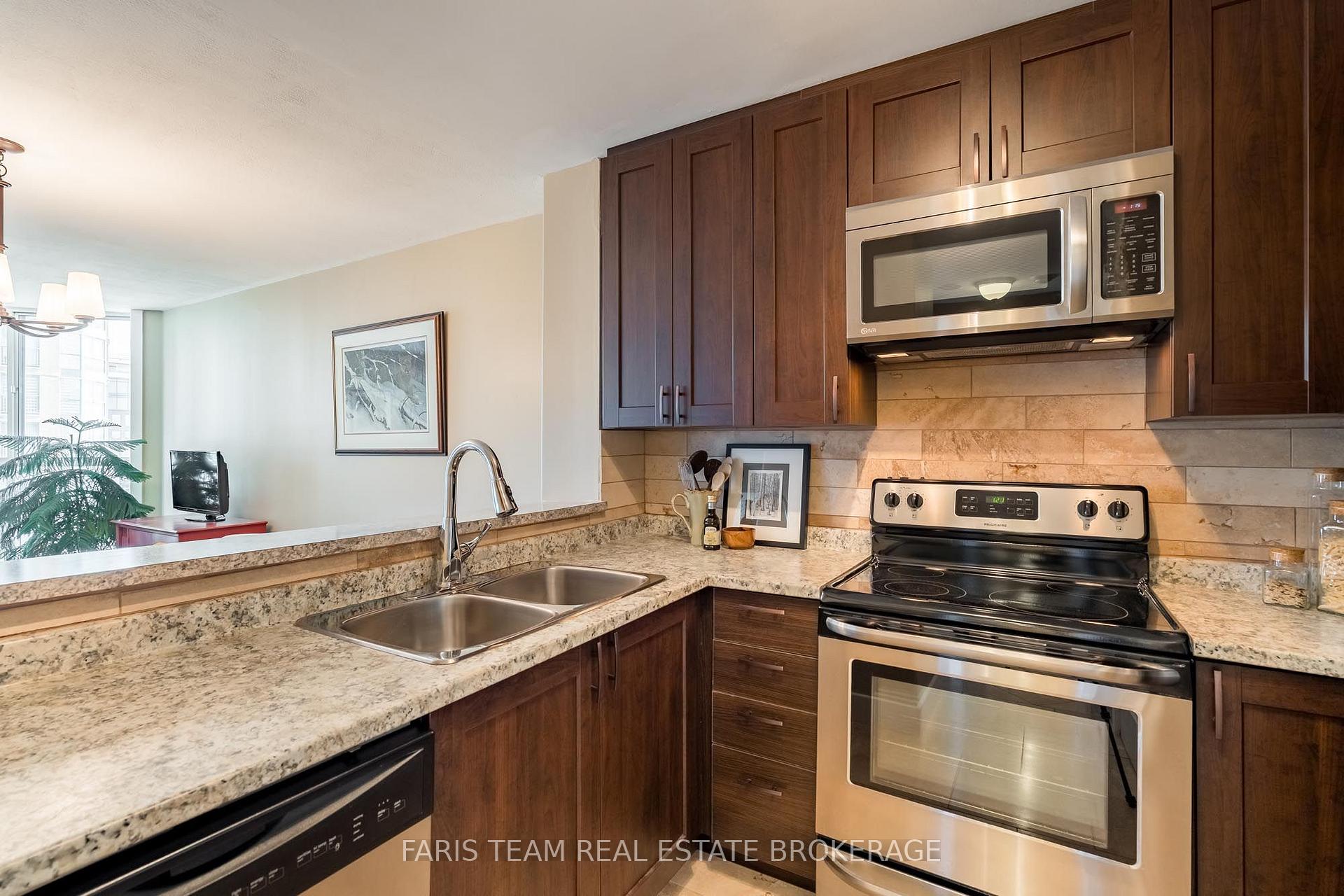 Photo 9 of Unit 508, 140 Dunlop Street E, Barrie, City Centre — HOMEH