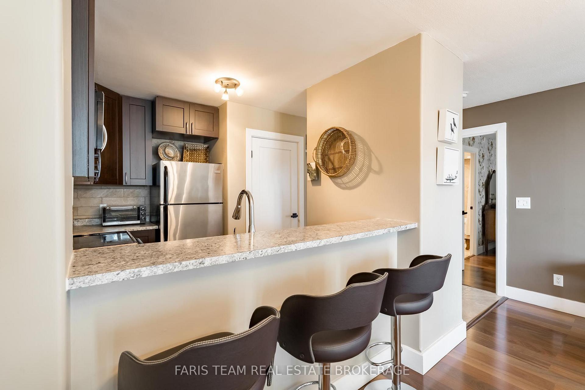 Photo 11 of Unit 508, 140 Dunlop Street E, Barrie, City Centre — HOMEH