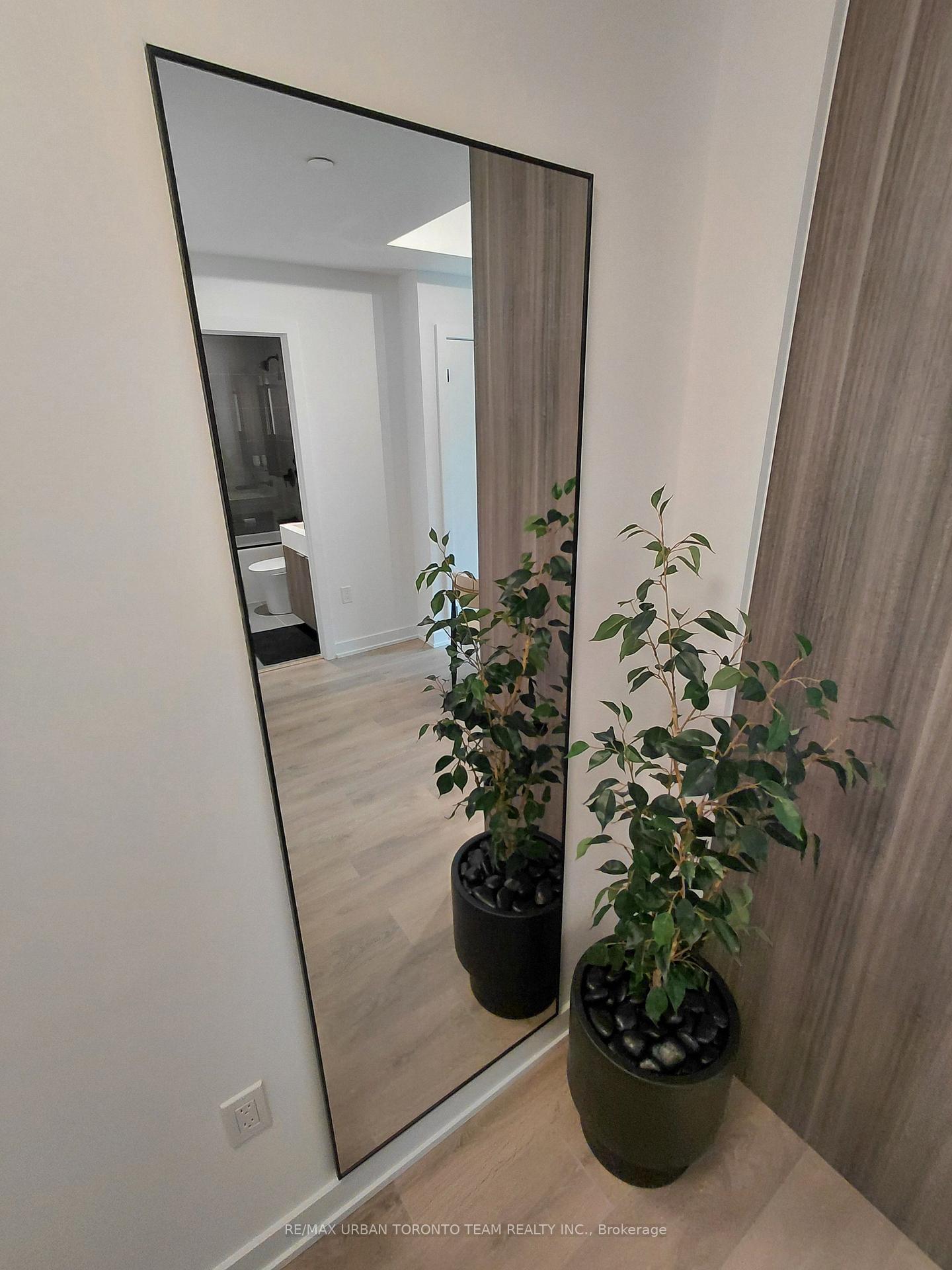 Photo 23 of Unit 3005, 127 Broadway Avenue, Toronto, Mount Pleasant West — HOMEH