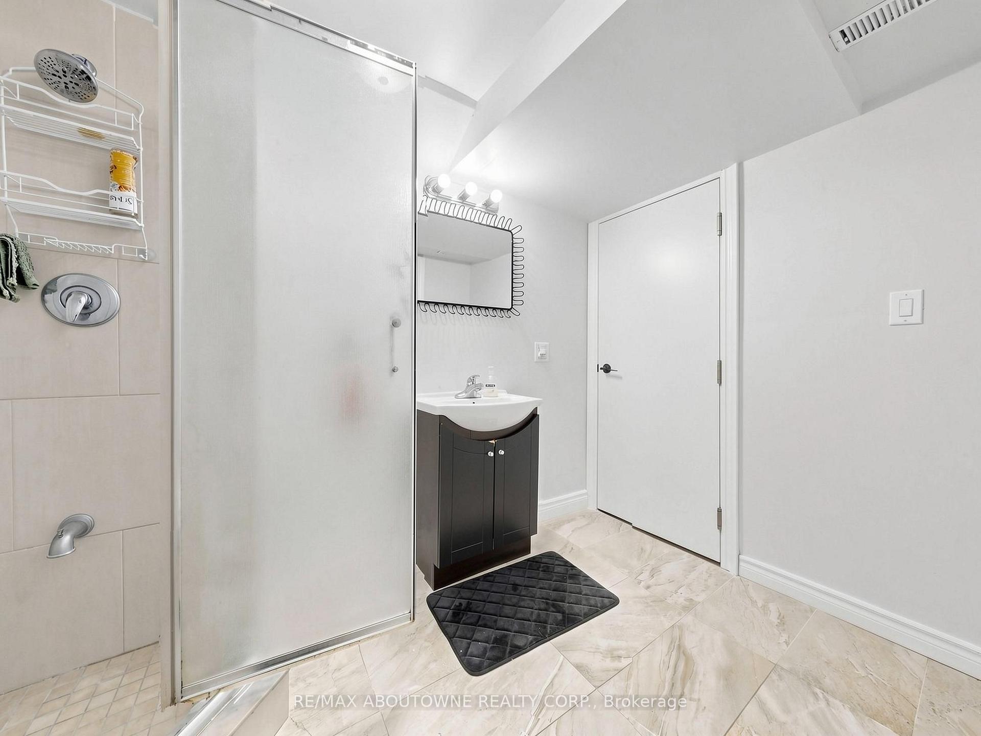 Photo 21 of Unit Basement, 3850 Partition Road, Mississauga, Lisgar — HOMEH