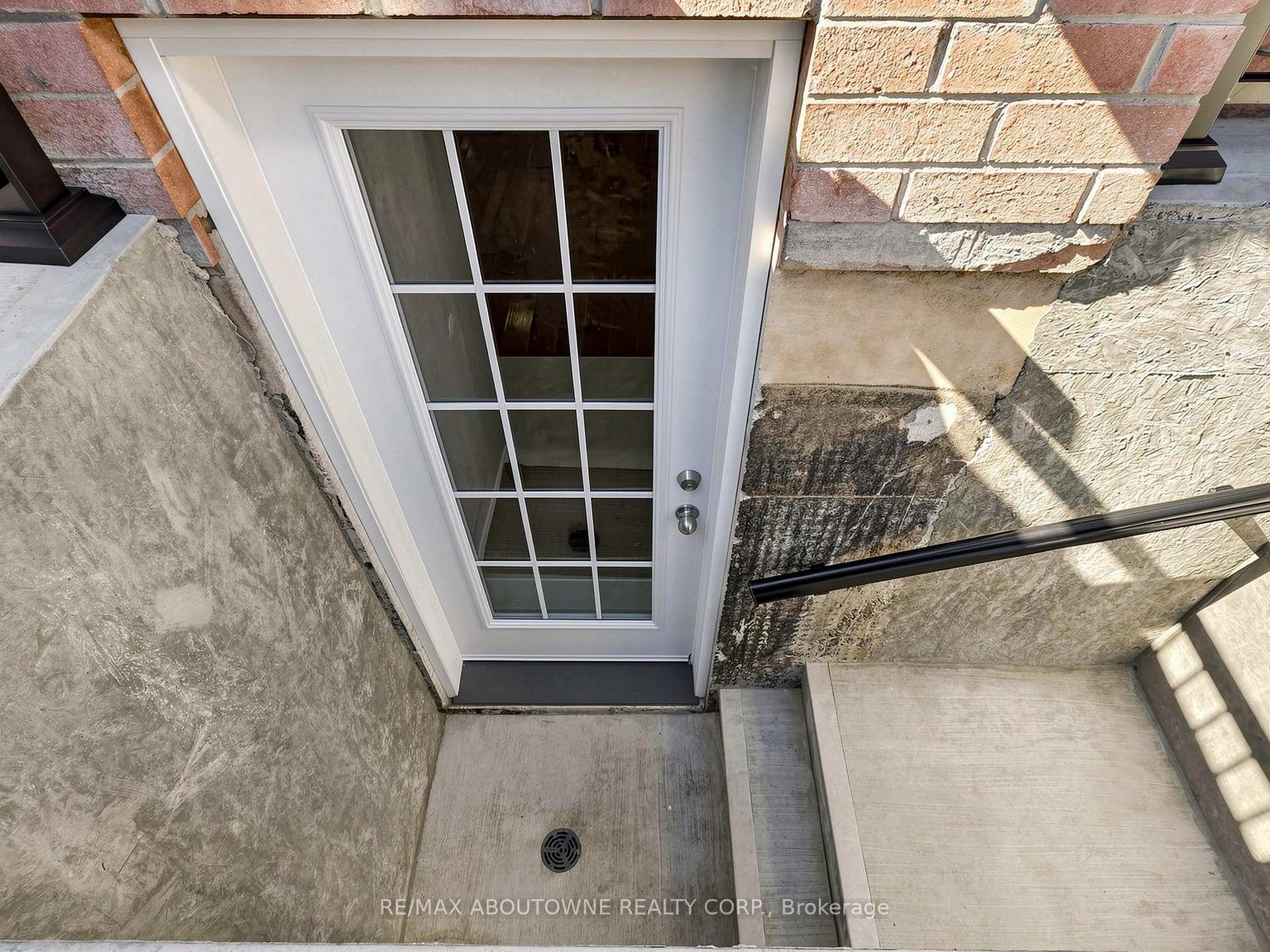 Photo 24 of Unit Basement, 3850 Partition Road, Mississauga, Lisgar — HOMEH
