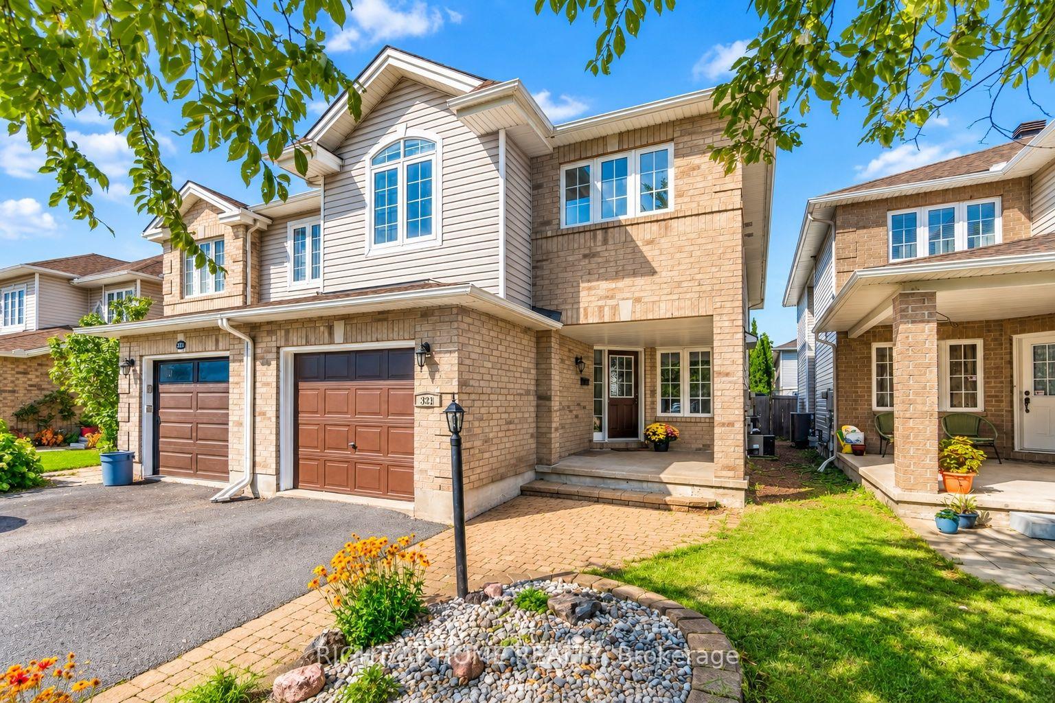Photo 2 of 323 Berrigan Drive, Ottawa, Barrhaven - Longfields — HOMEH