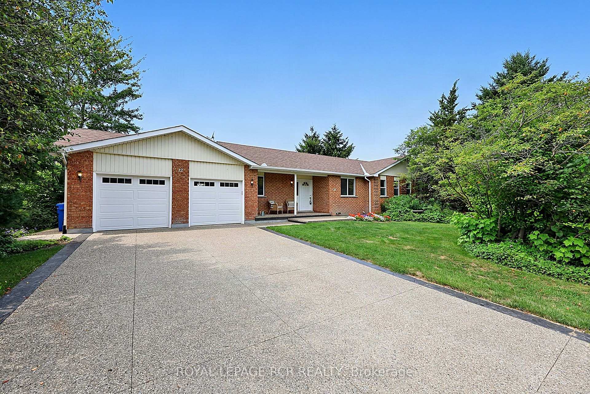 Photo 3 of 12 Peter Street, Amaranth, Rural Amaranth — HOMEH