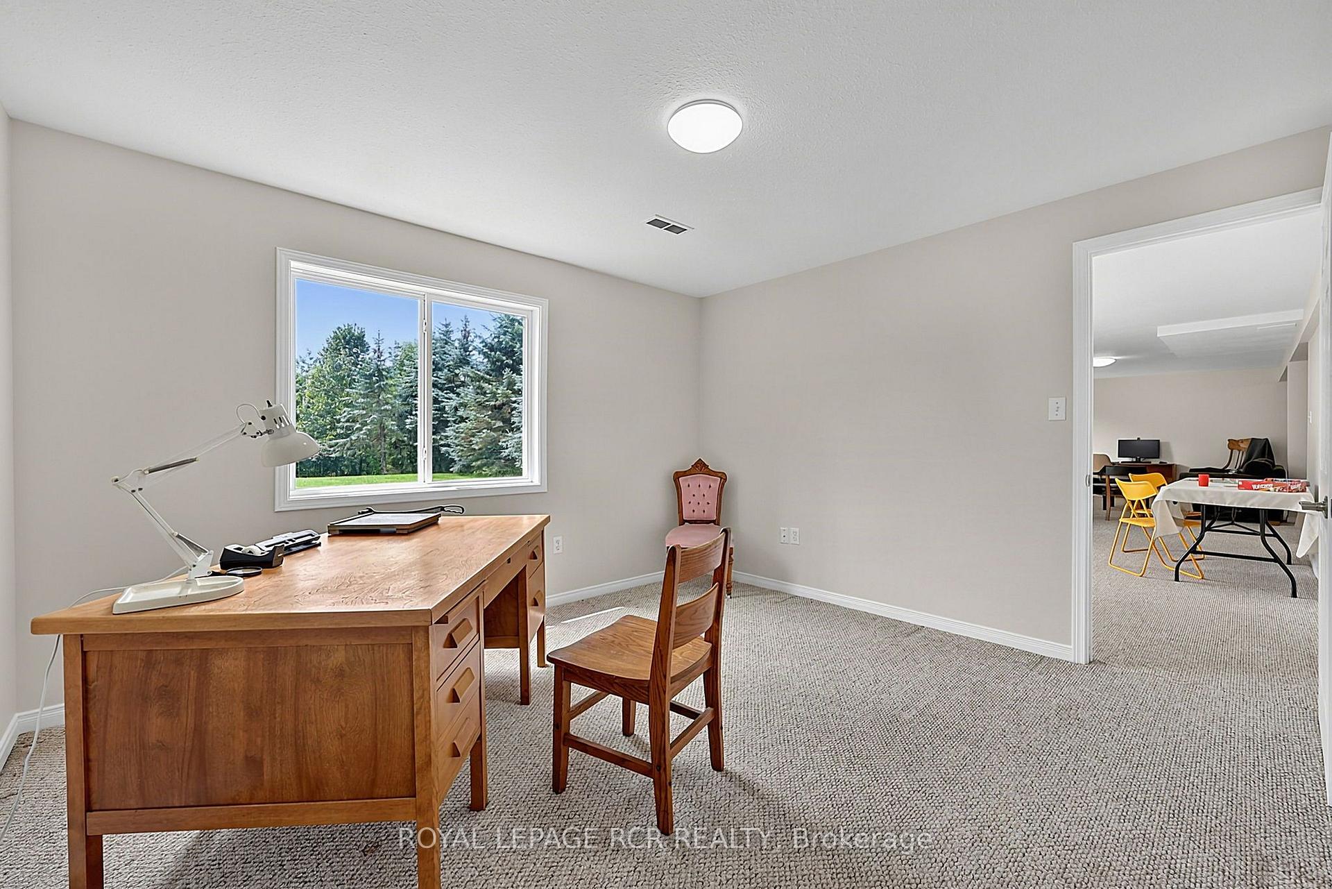 Photo 32 of 12 Peter Street, Amaranth, Rural Amaranth — HOMEH