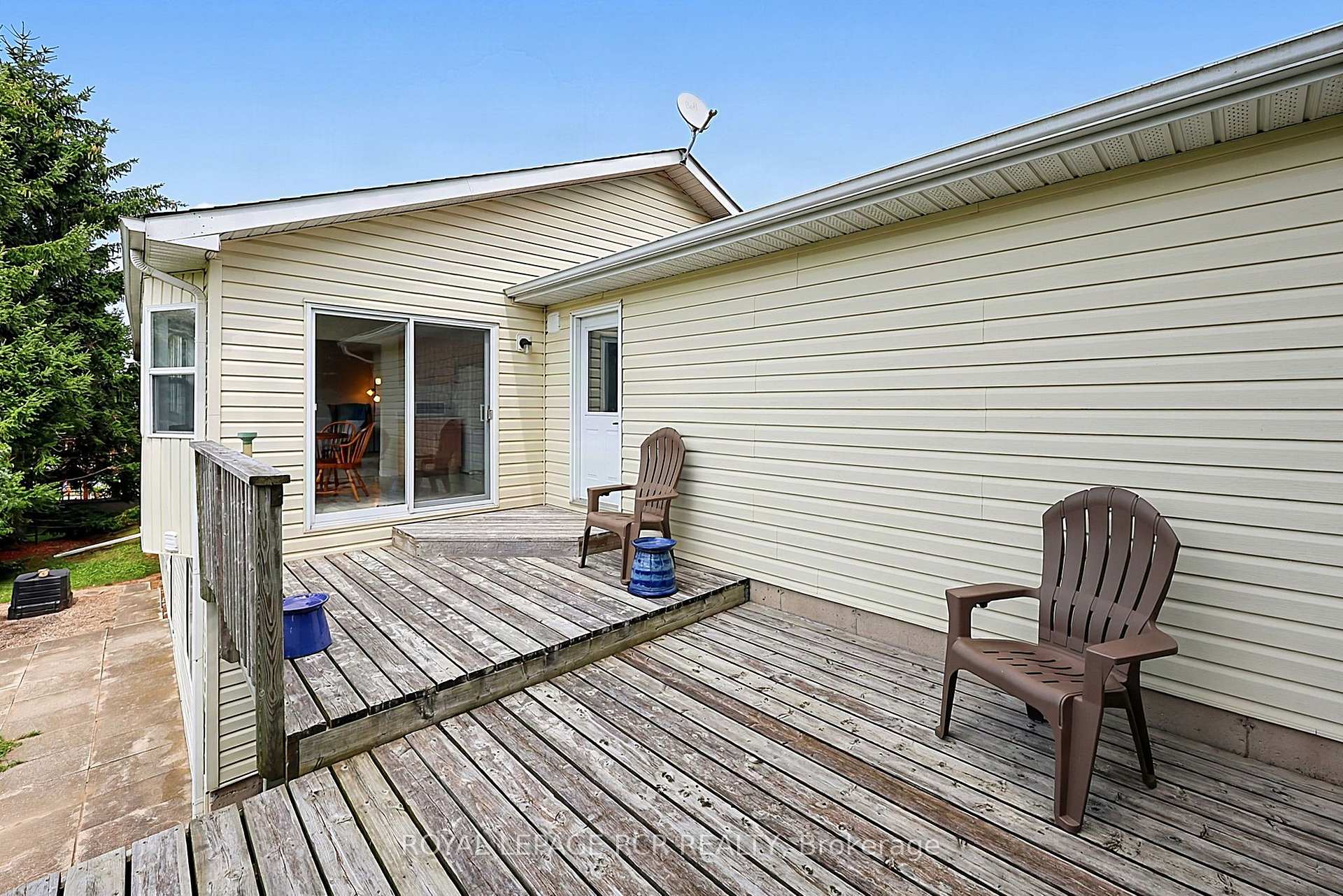 Photo 33 of 12 Peter Street, Amaranth, Rural Amaranth — HOMEH