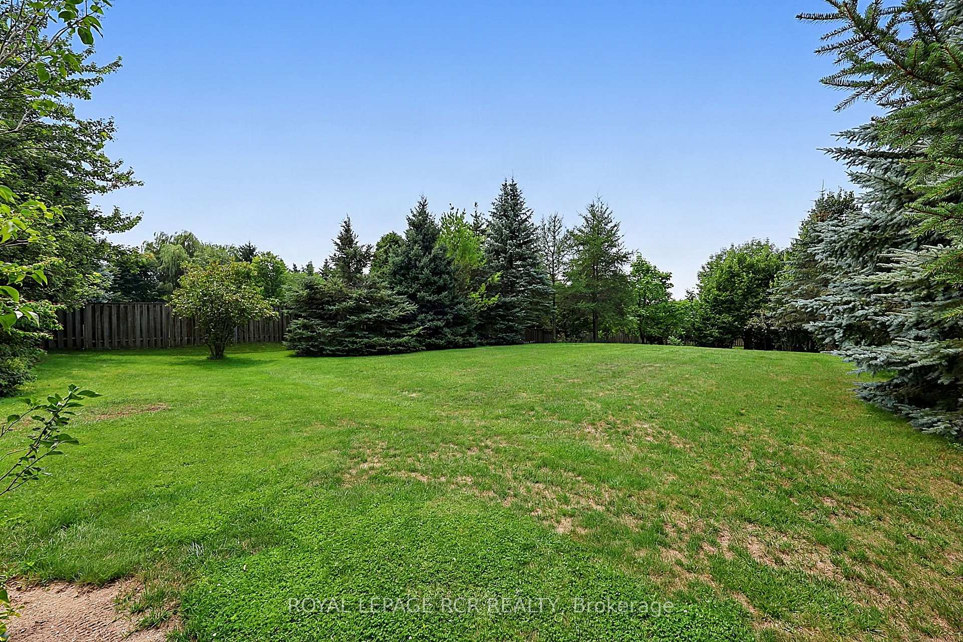 Photo 36 of 12 Peter Street, Amaranth, Rural Amaranth — HOMEH