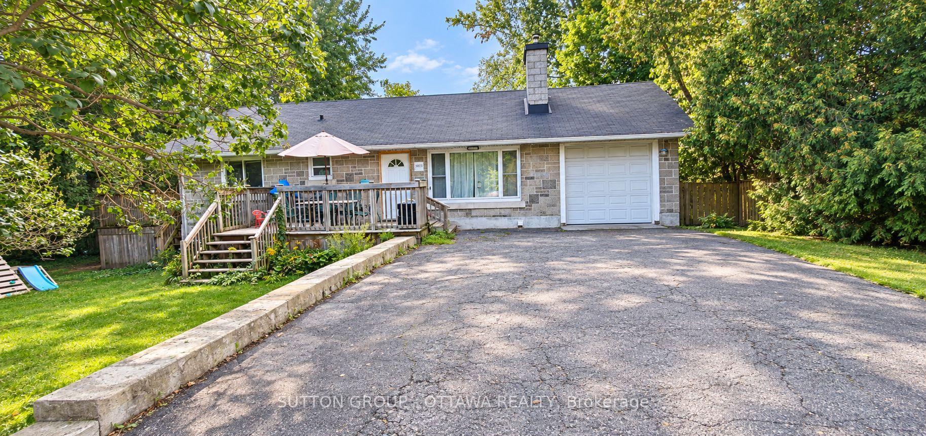 Photo 1 of Unit A, 3033 Richmond Road, Ottawa, Britannia Heights — HOMEH