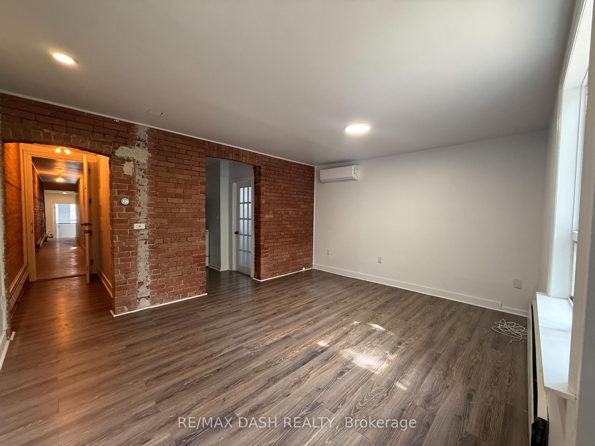 Photo 4 of Unit 3, 1303 Bloor Street W, Toronto, Dufferin Grove — HOMEH